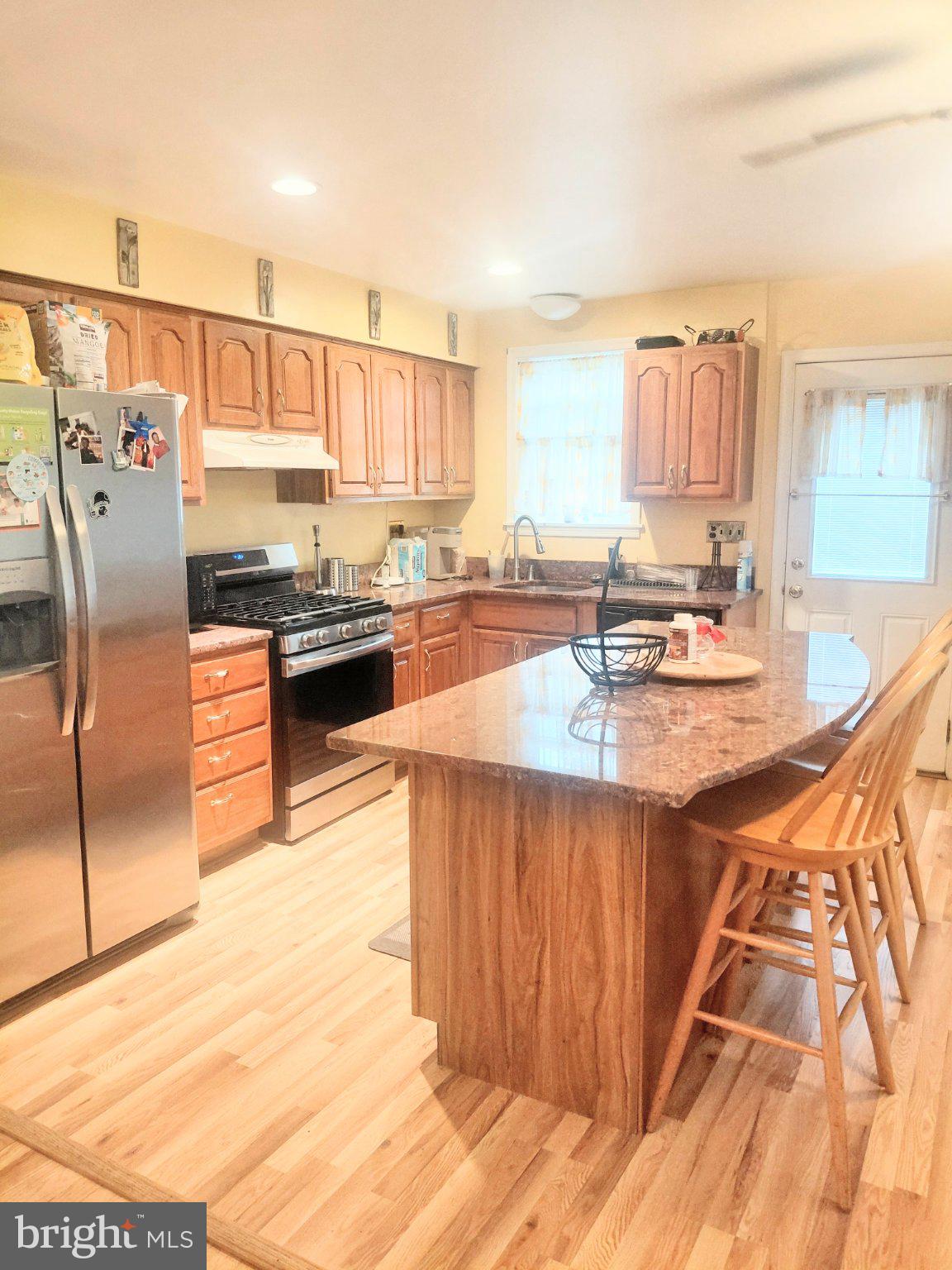 12118 OLD COLONY DRIVE