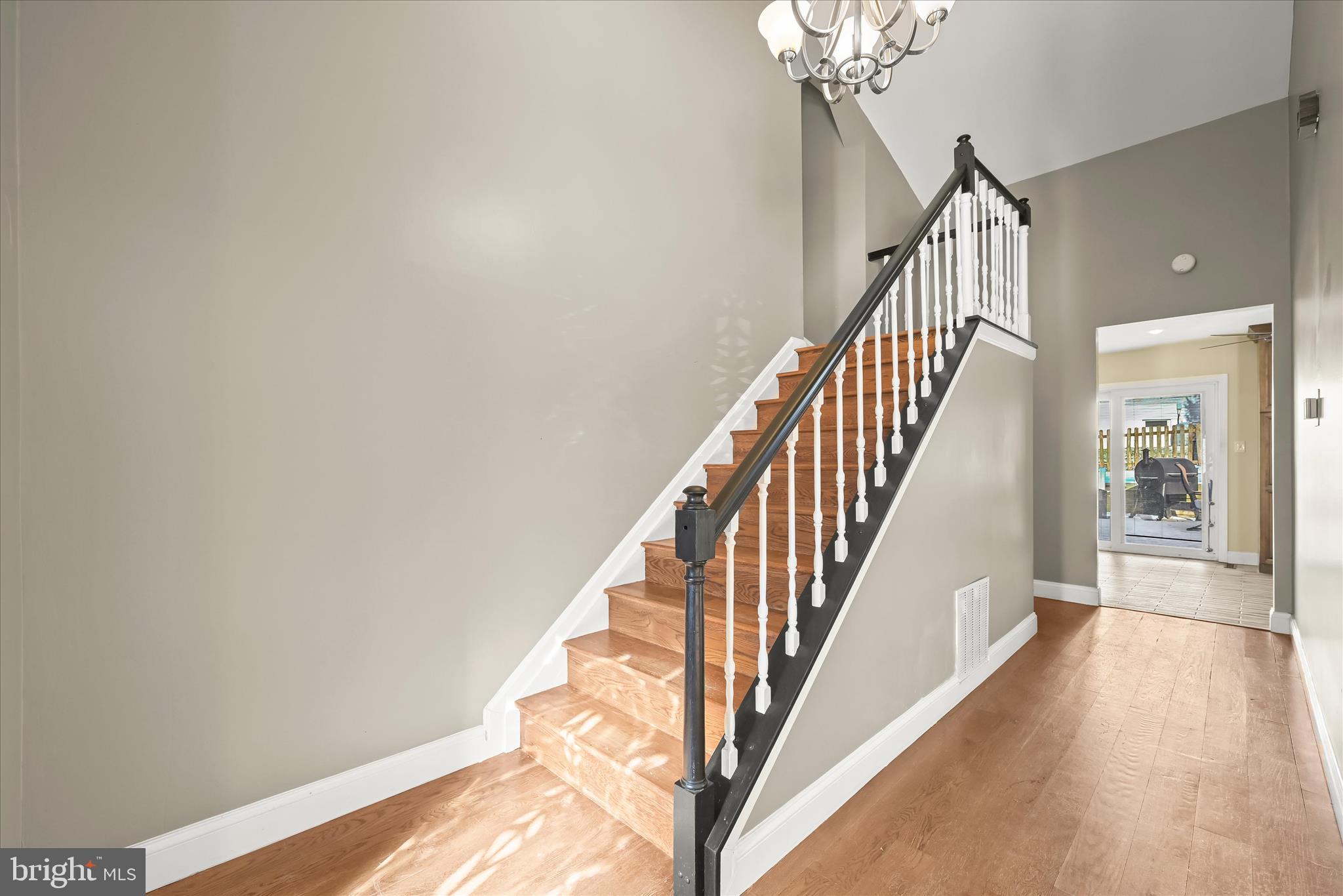 KINGS CONTRIVANCE - Residential