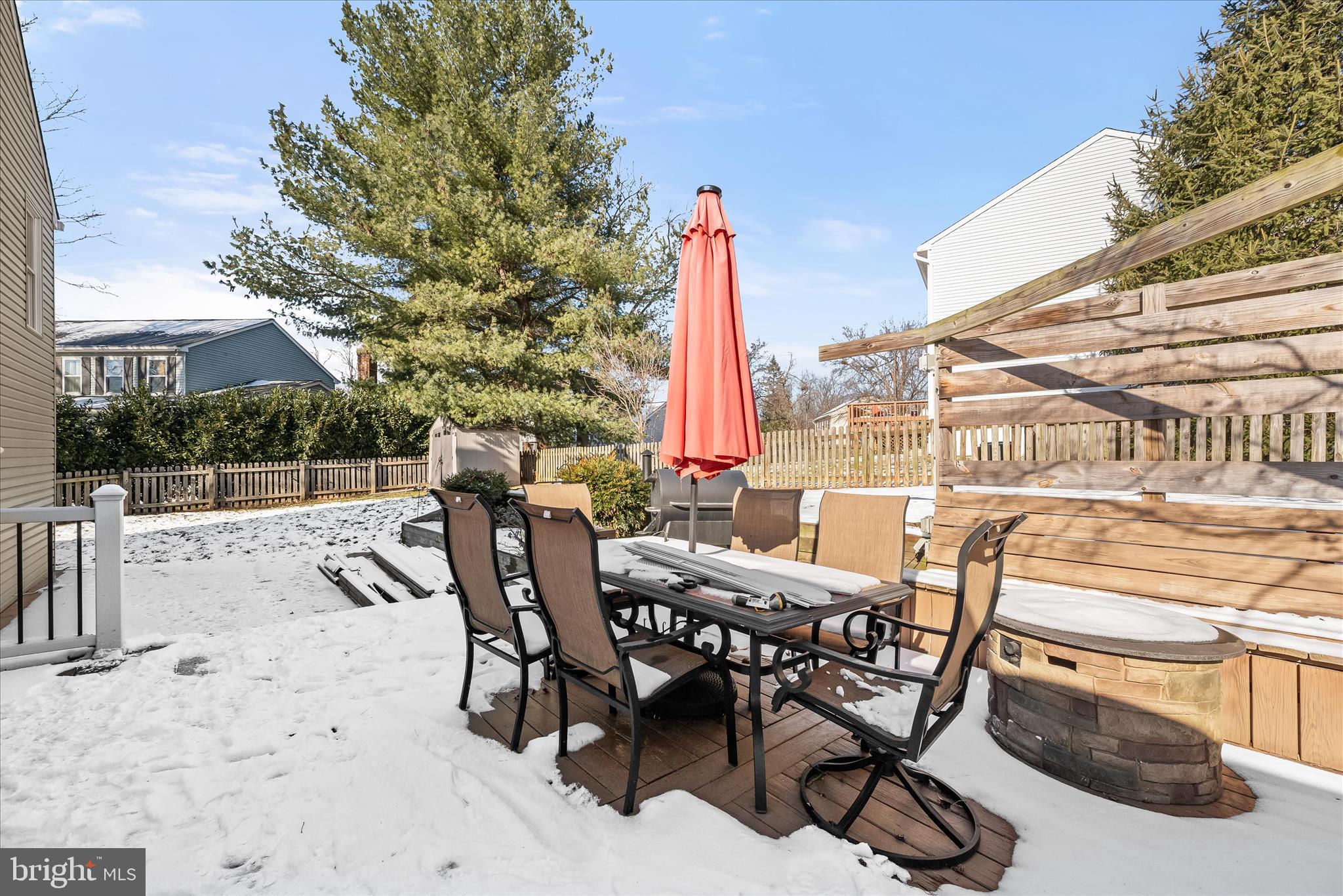 KINGS CONTRIVANCE - Residential