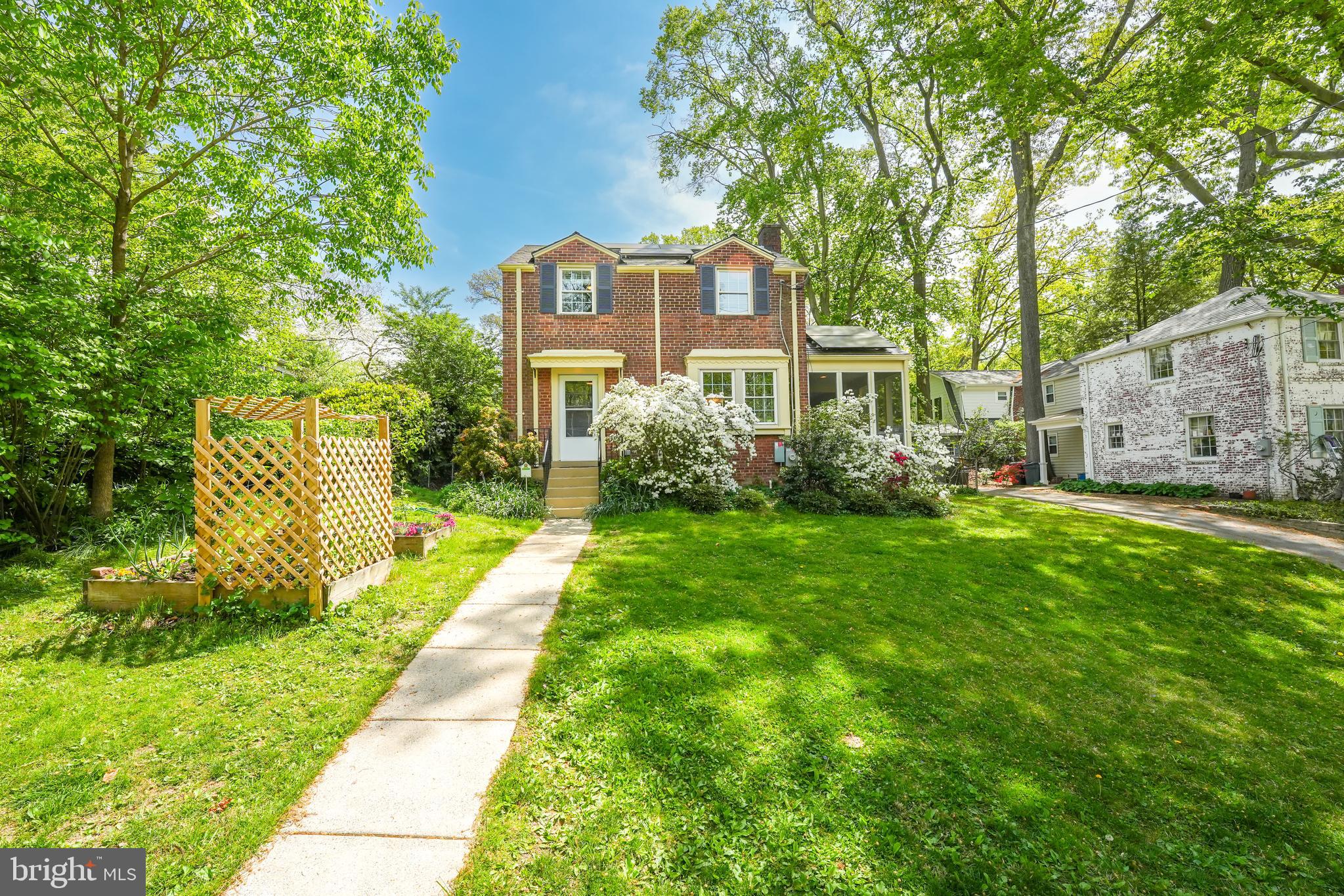 1103 LANCASTER ROAD