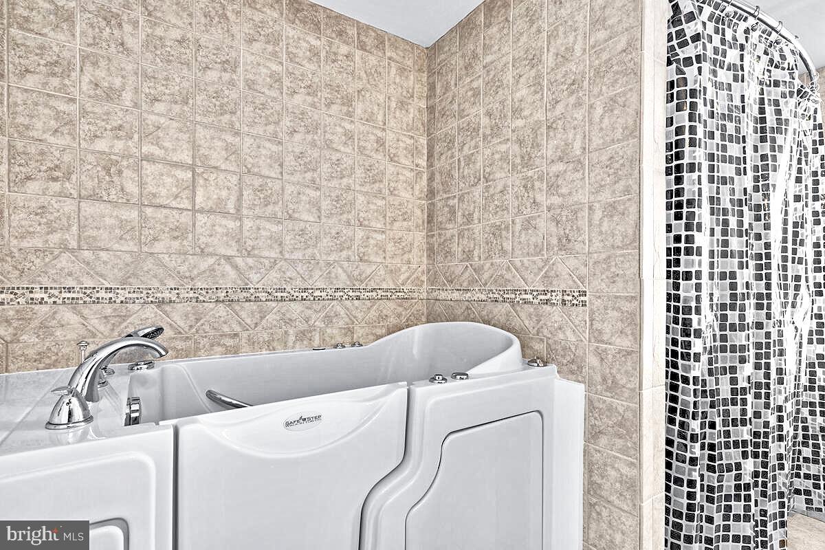 GOSHEN ESTATES - Residential