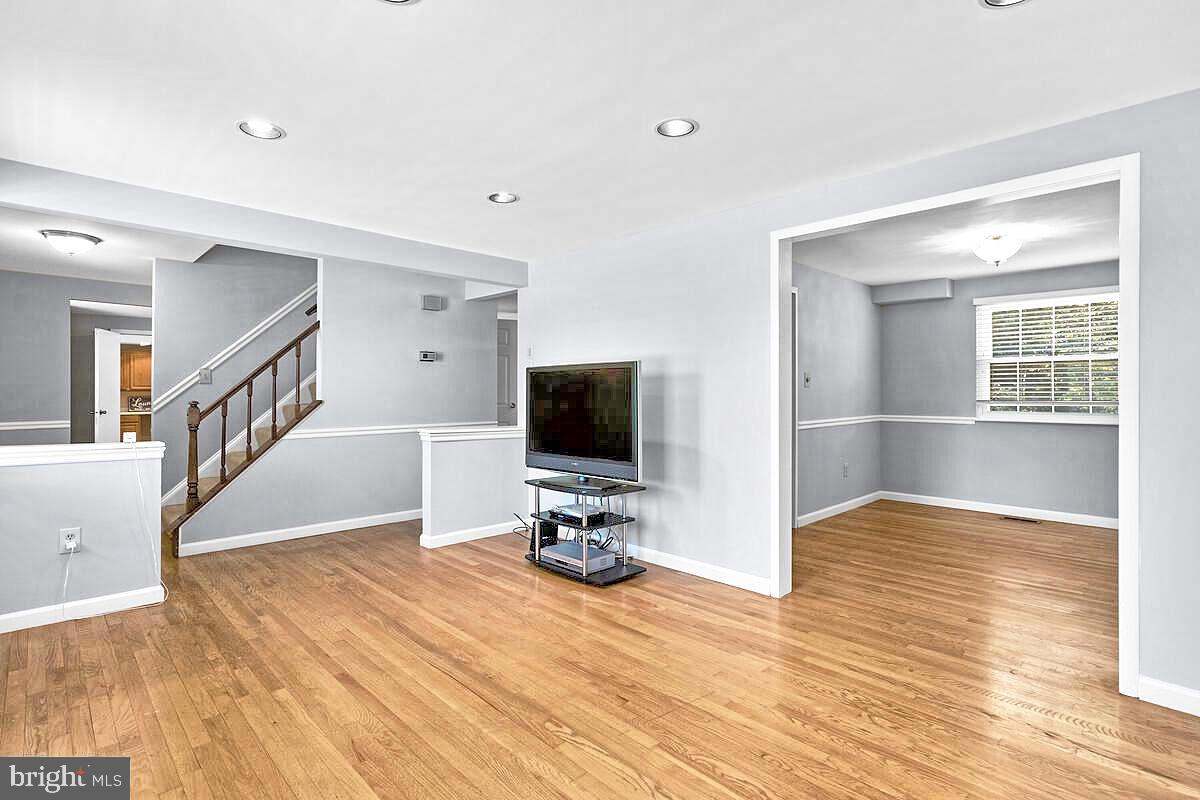 GOSHEN ESTATES - Residential