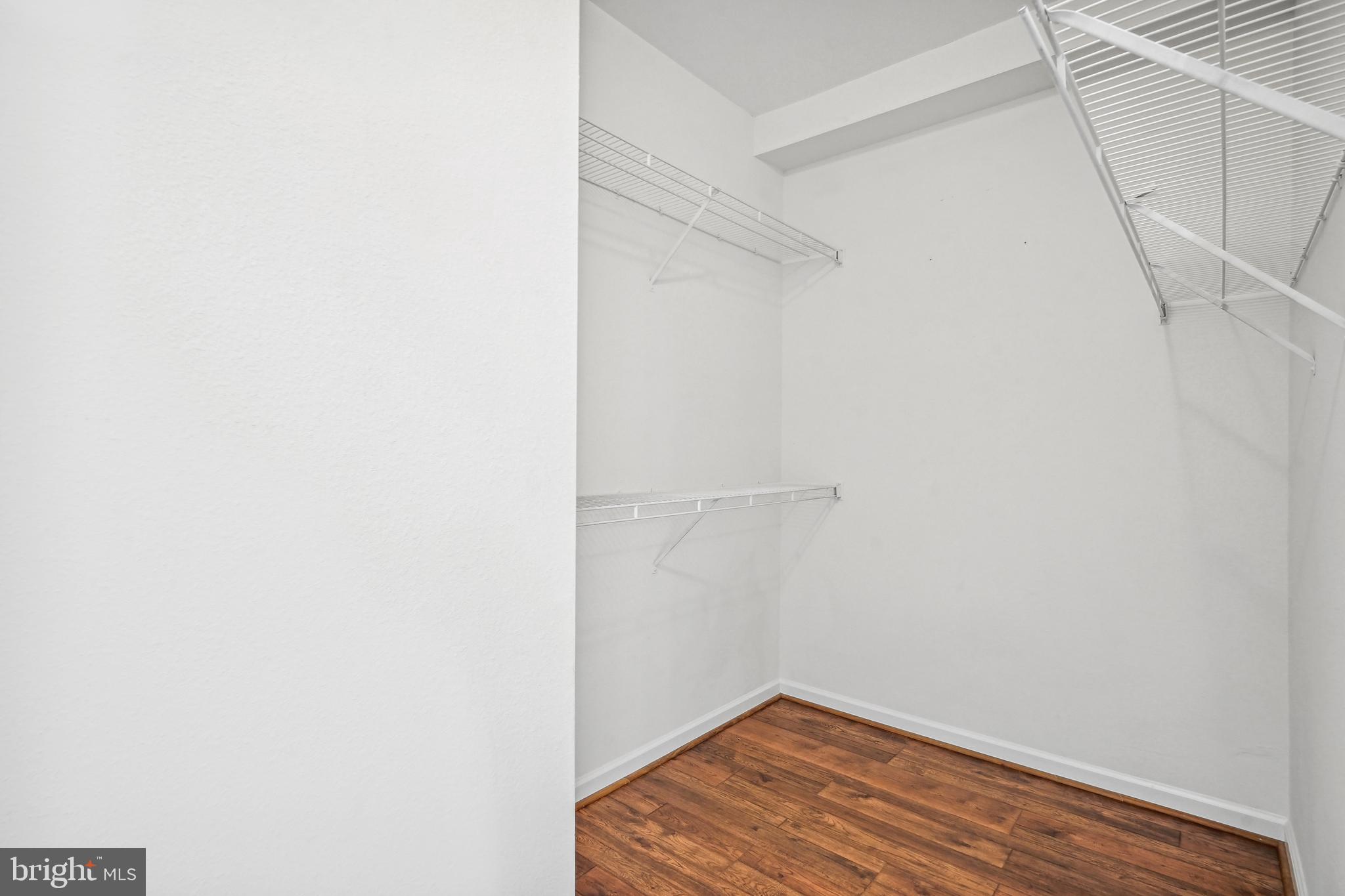 GATES OF MCLEAN - Residential Lease