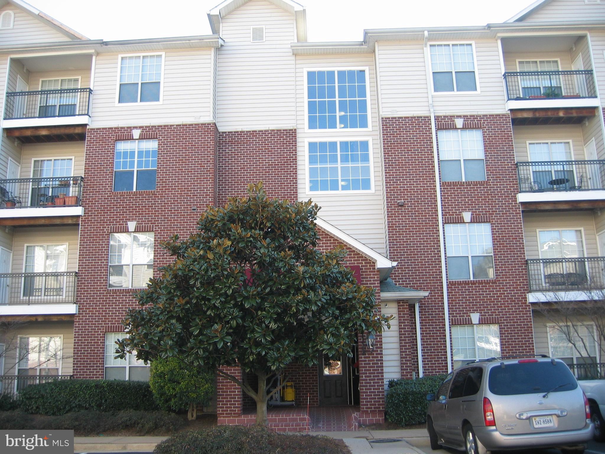 GATES OF MCLEAN - Residential Lease