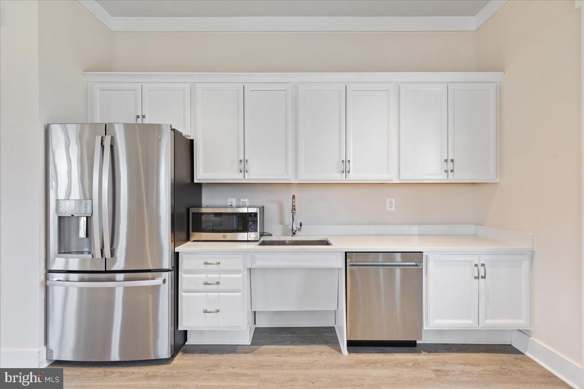 POLAND HILL - Residential