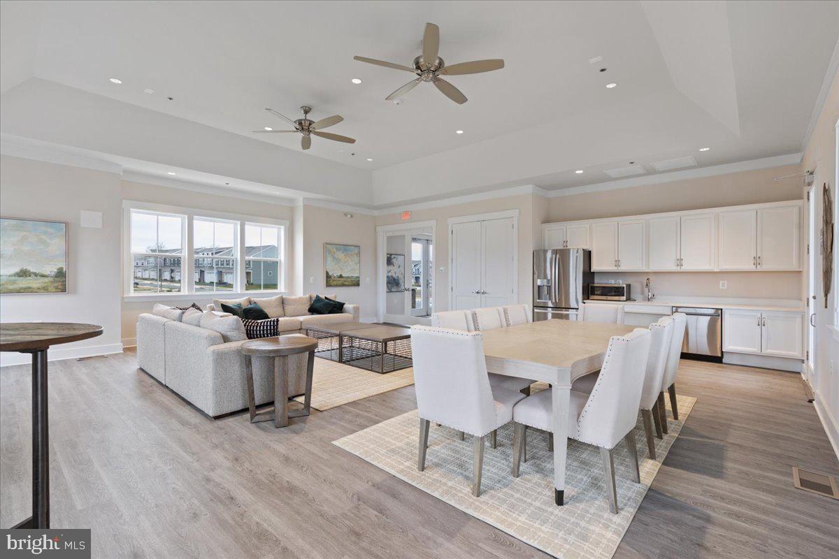 POLAND HILL - Residential