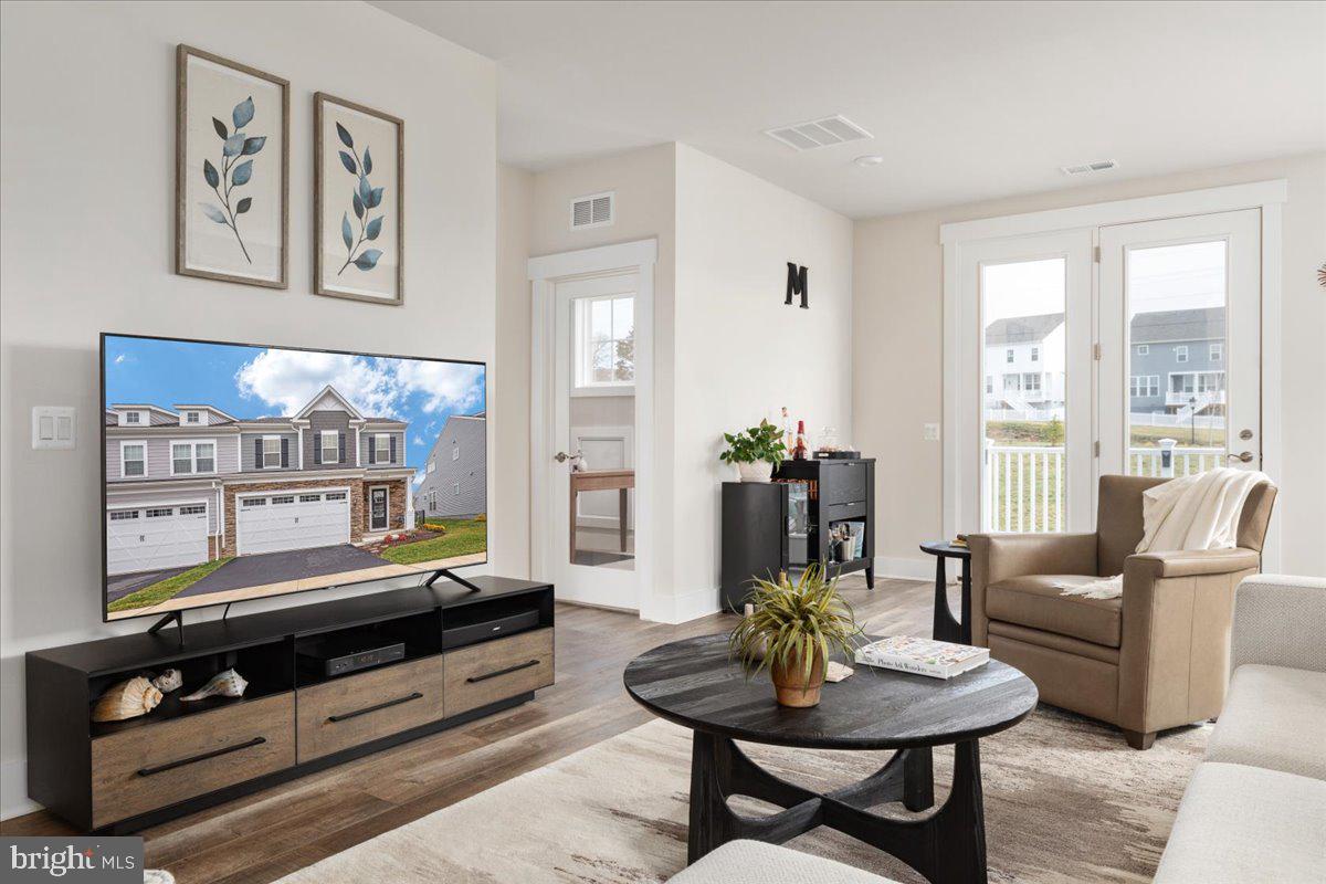 POLAND HILL - Residential