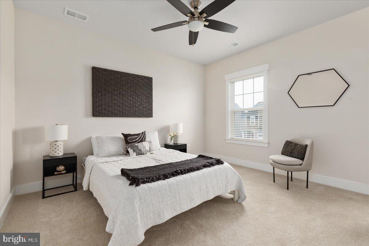 POLAND HILL - Residential