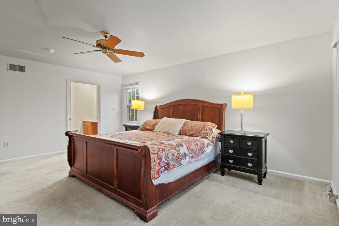 GREENFIELDS - Residential