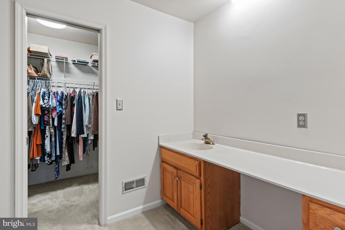 GREENFIELDS - Residential