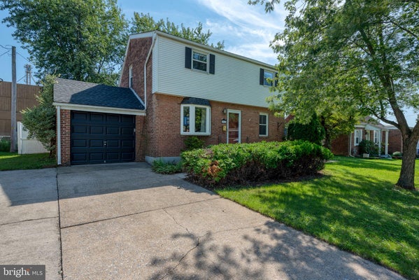 1931 PRINCETON AVE, CAMP HILL, PA 17011 - Image 87972fbbed465adaa9c3589e4f2ced5e/884319558
