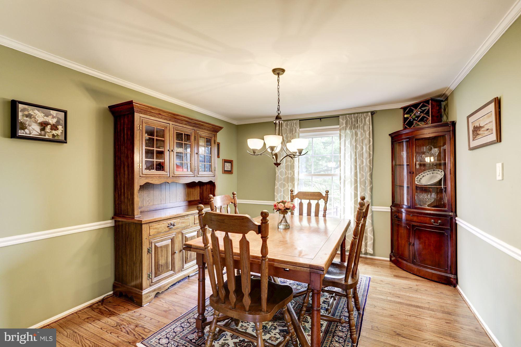 DERWOOD STATION - Residential