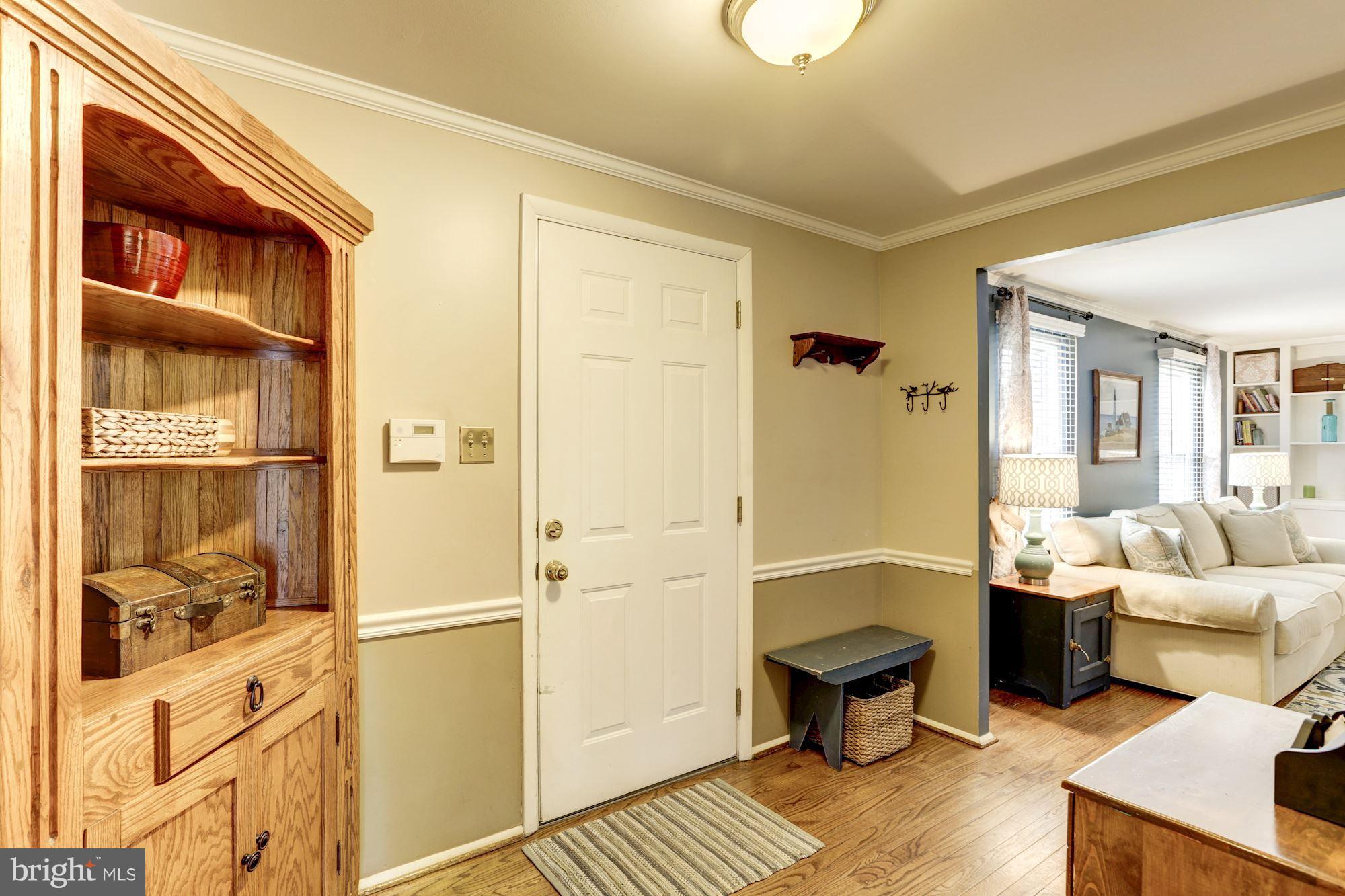 DERWOOD STATION - Residential