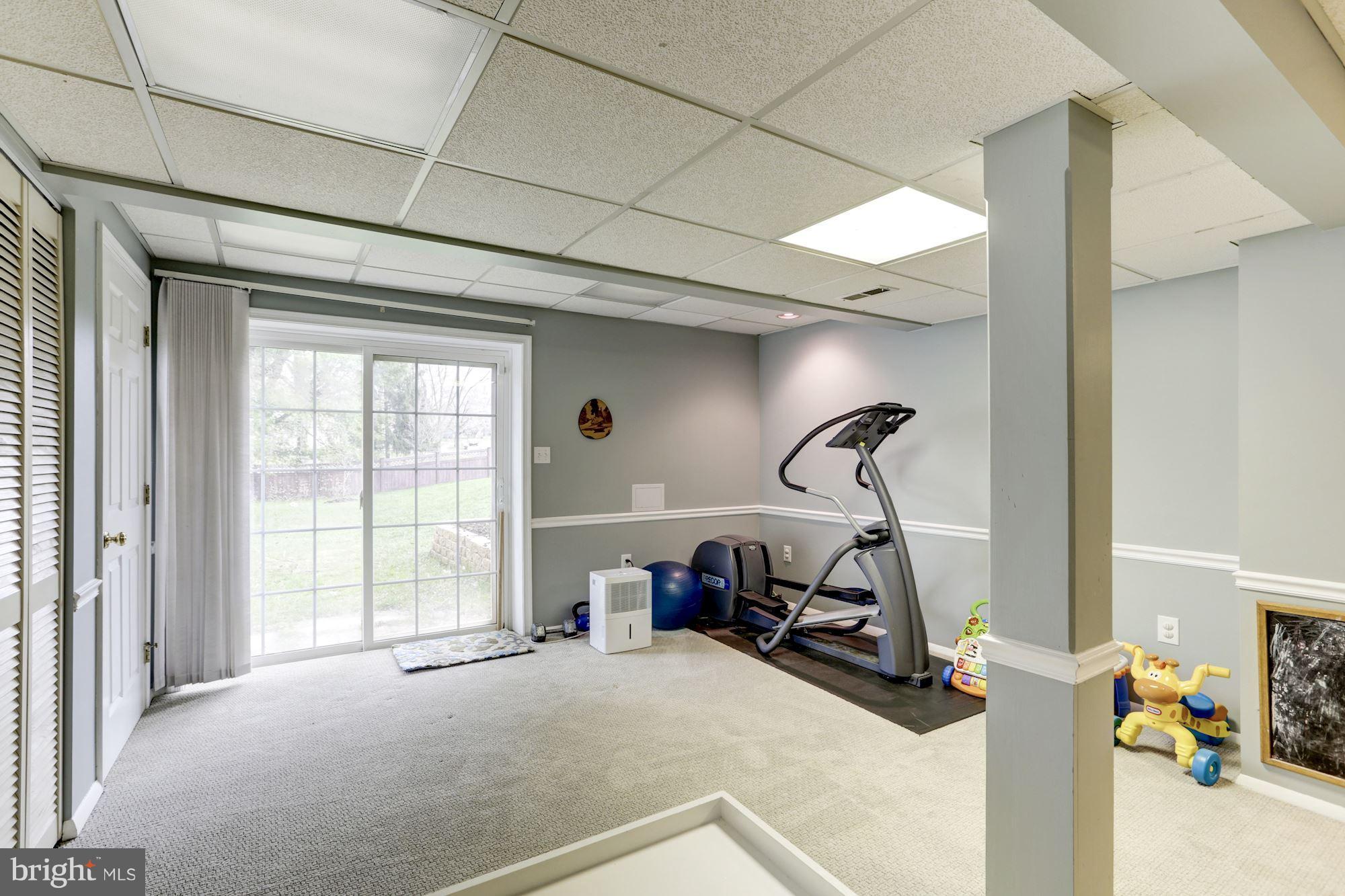 DERWOOD STATION - Residential