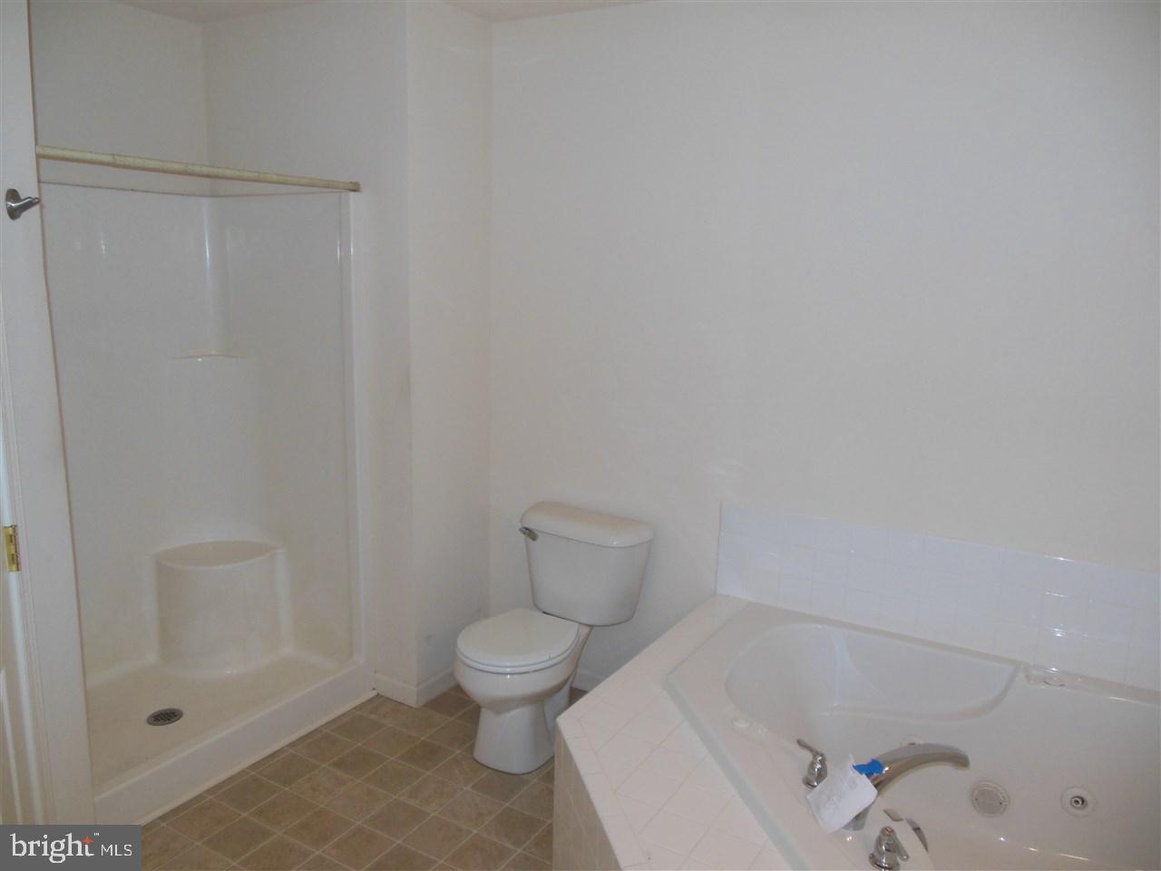 WINDSOR CROSSING - Residential