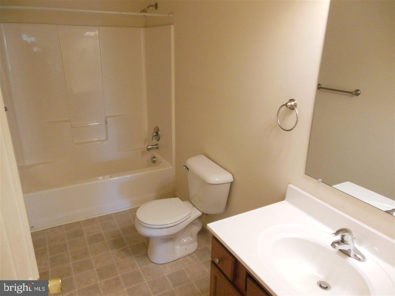 WINDSOR CROSSING - Residential