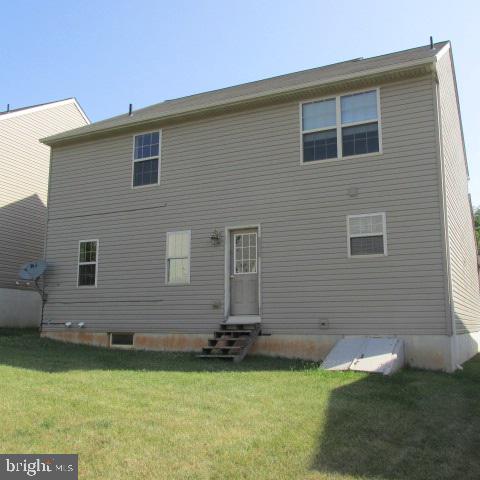 WINDSOR CROSSING - Residential