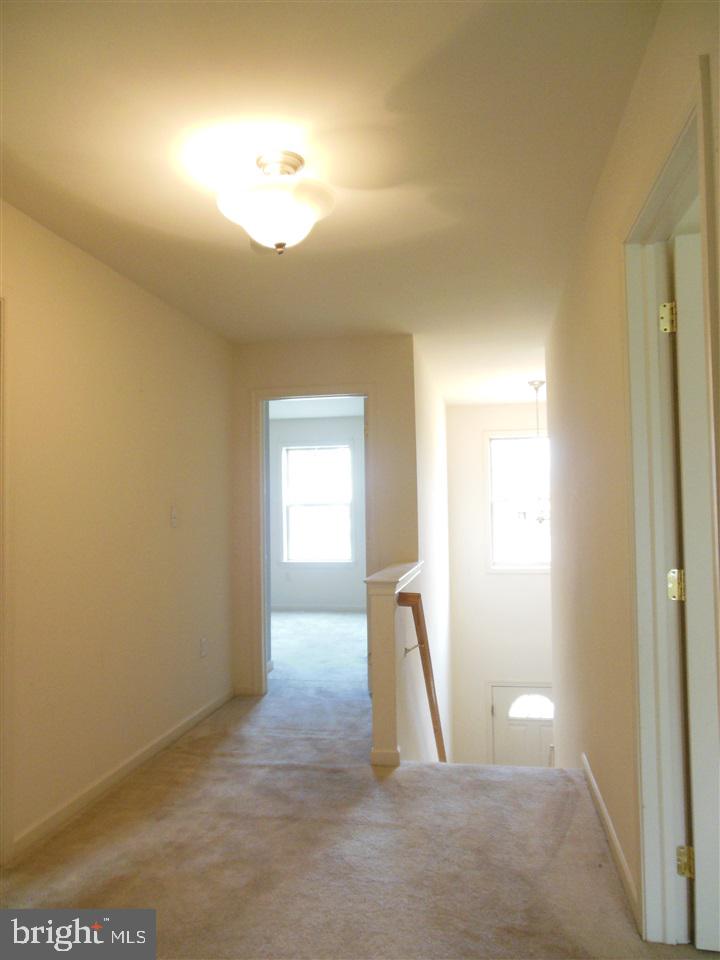 WINDSOR CROSSING - Residential