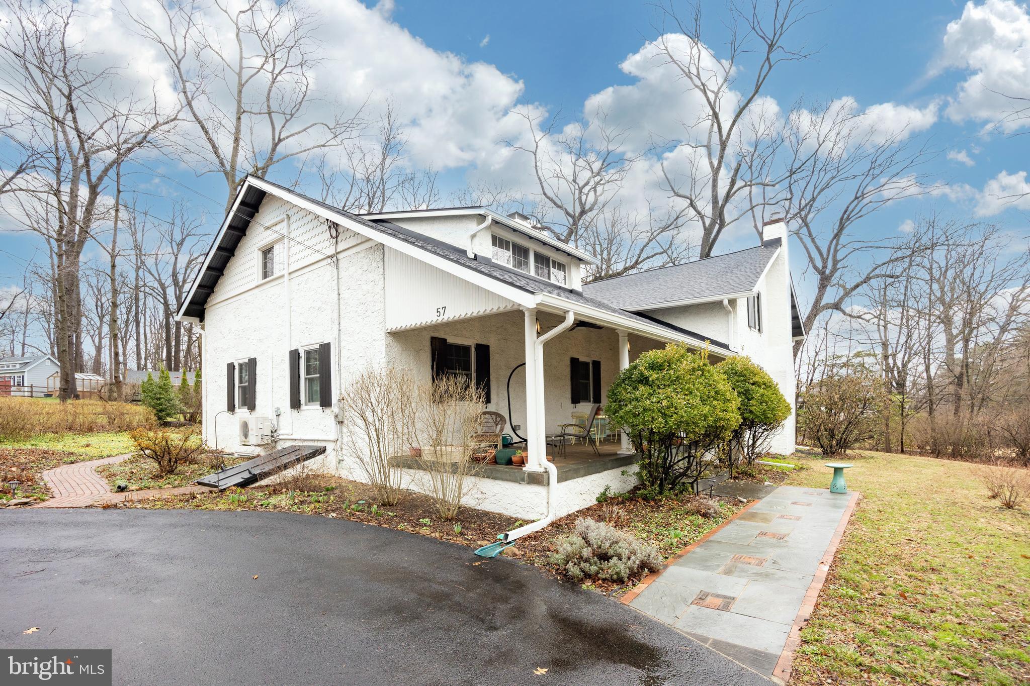 PAOLI GARDENS - Residential