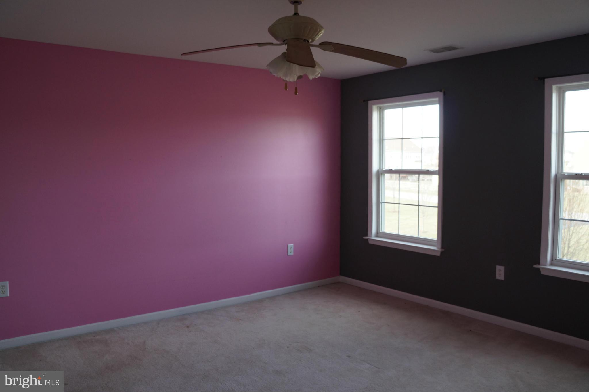 MEADOW BROOK - Residential