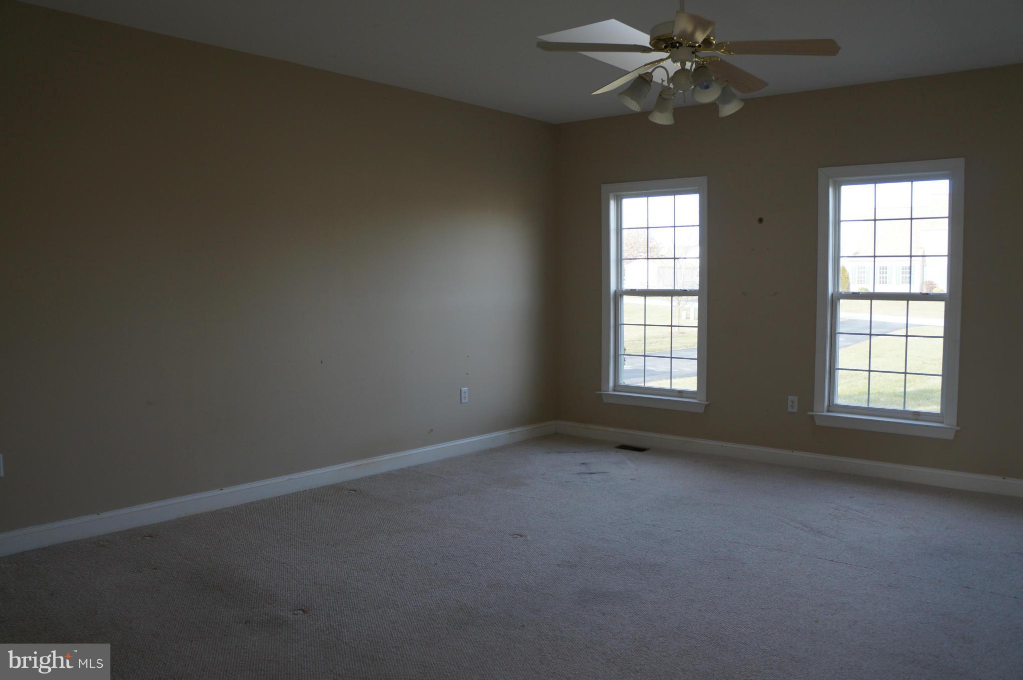 MEADOW BROOK - Residential