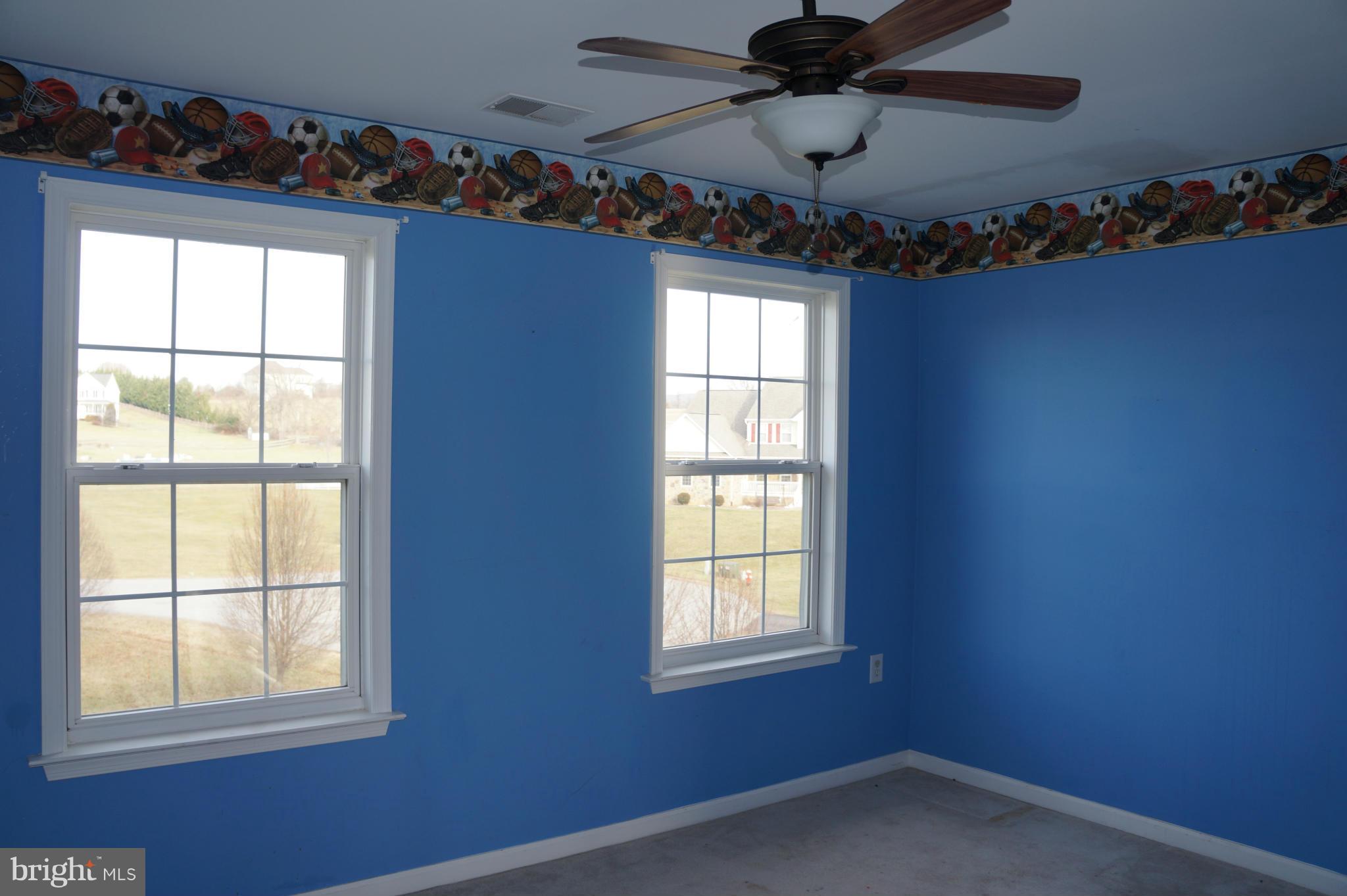 MEADOW BROOK - Residential