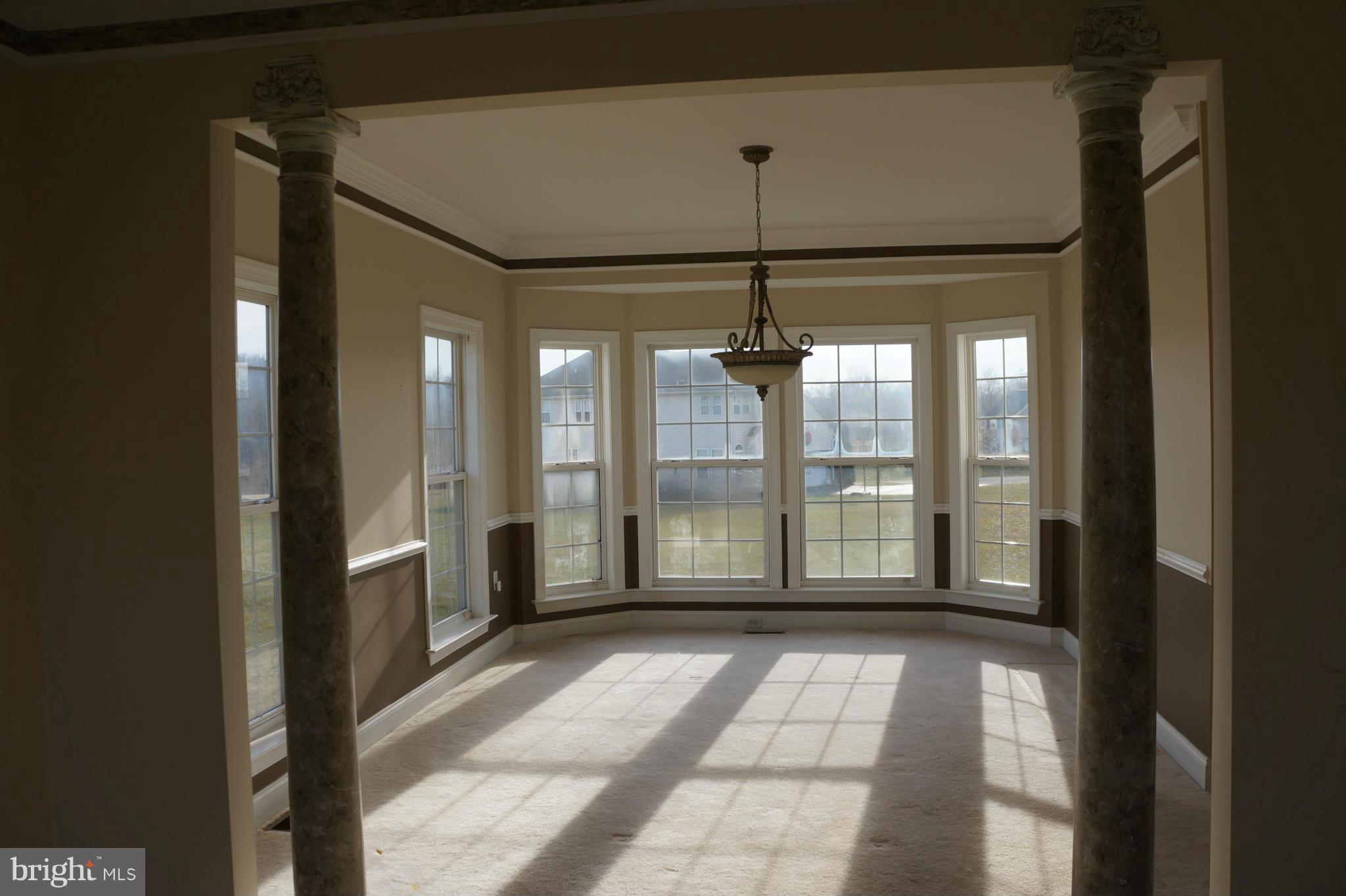 MEADOW BROOK - Residential