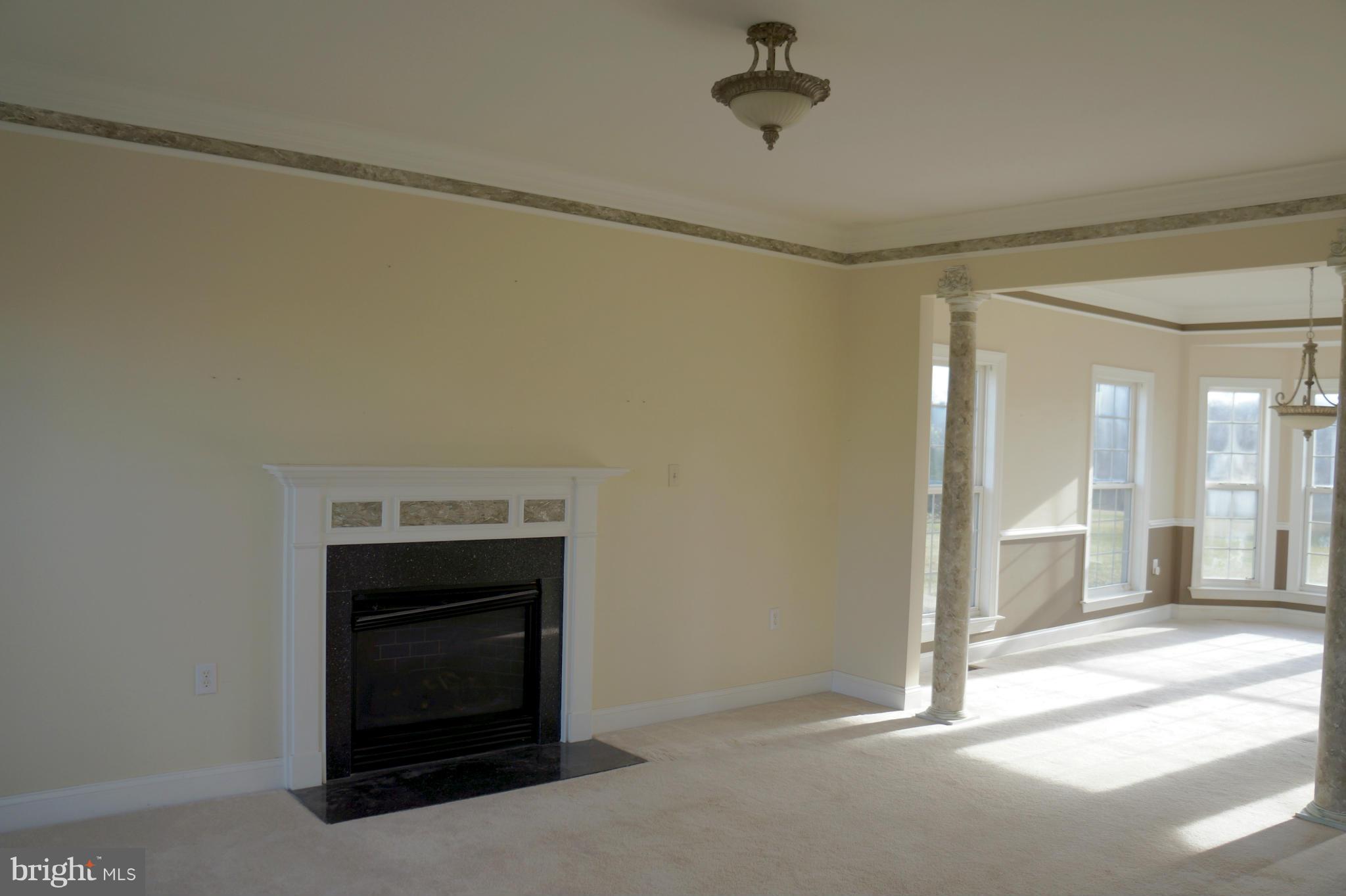 MEADOW BROOK - Residential