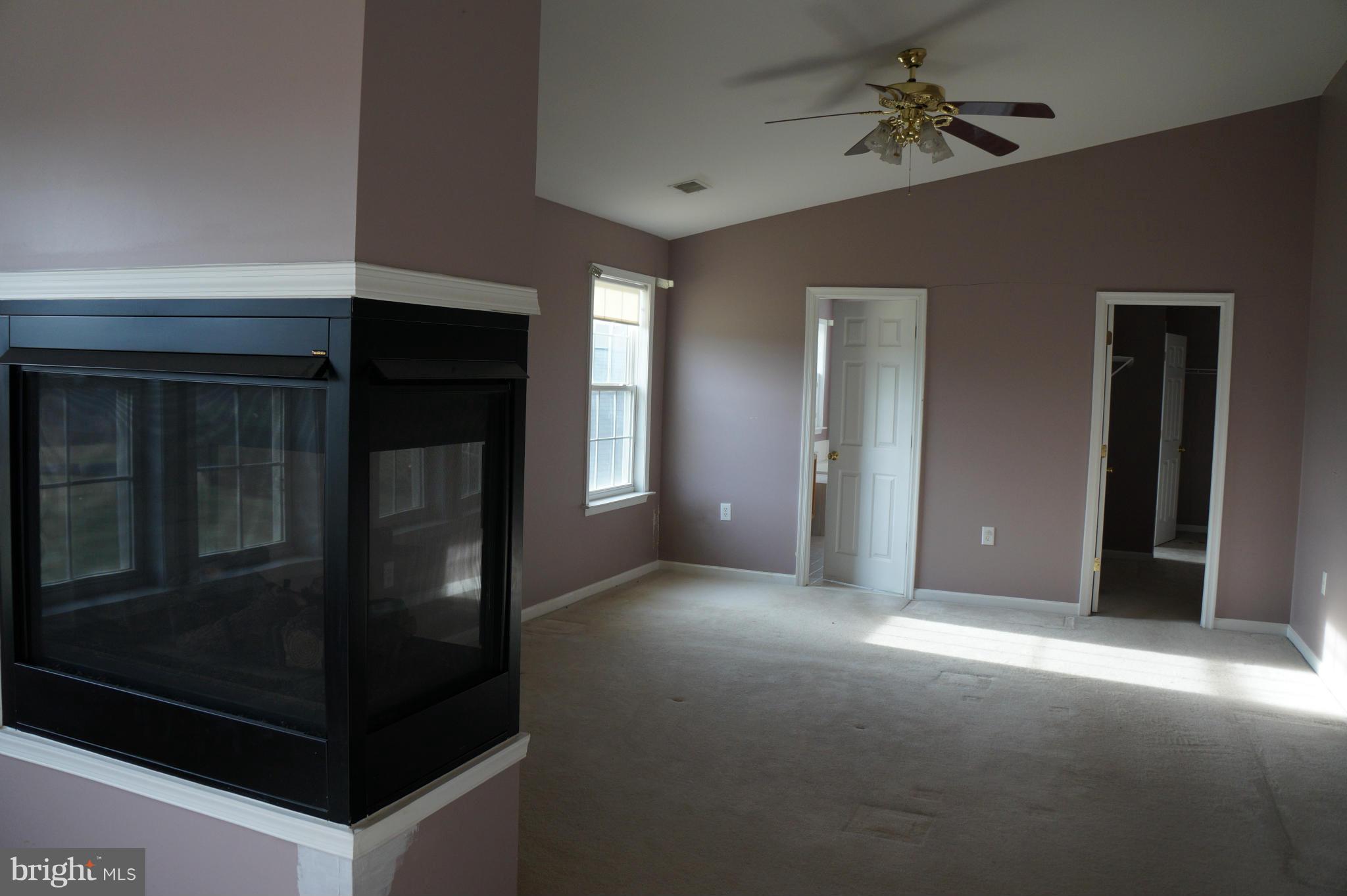 MEADOW BROOK - Residential