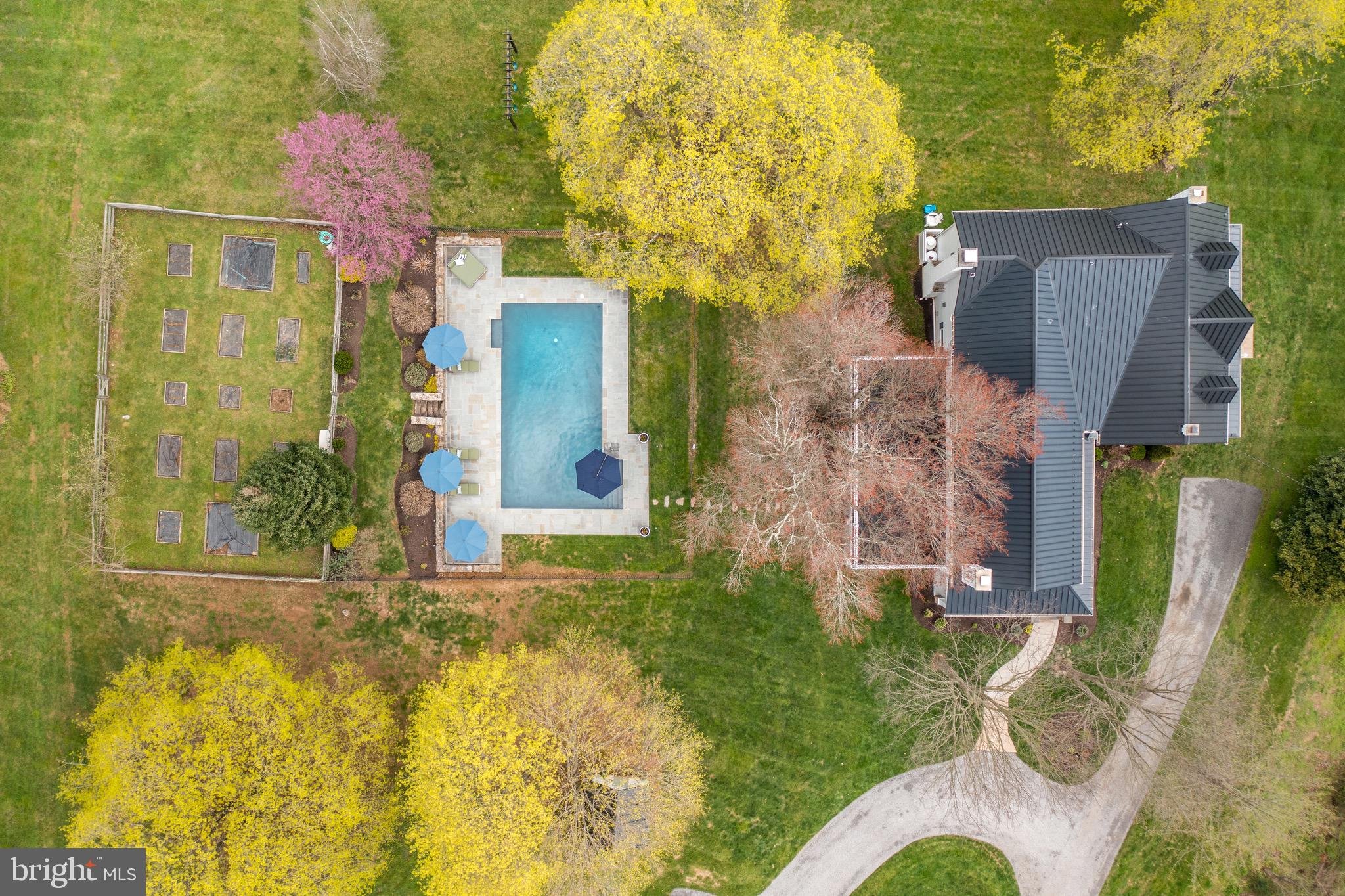 FREELAND - Residential