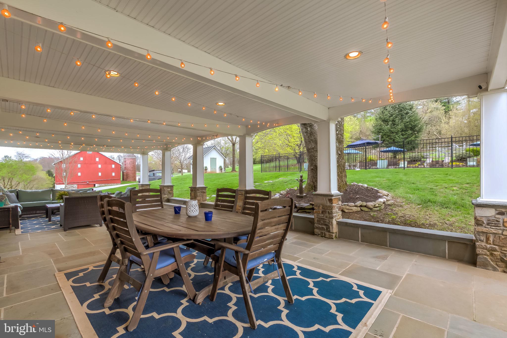 FREELAND - Residential