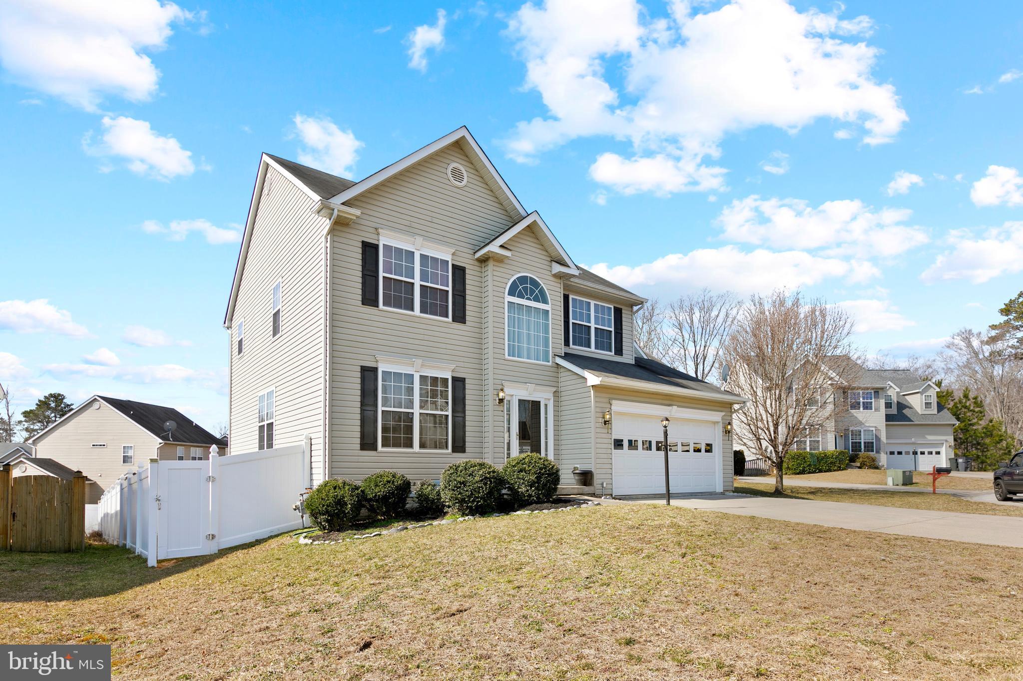 WESTBURY - Residential