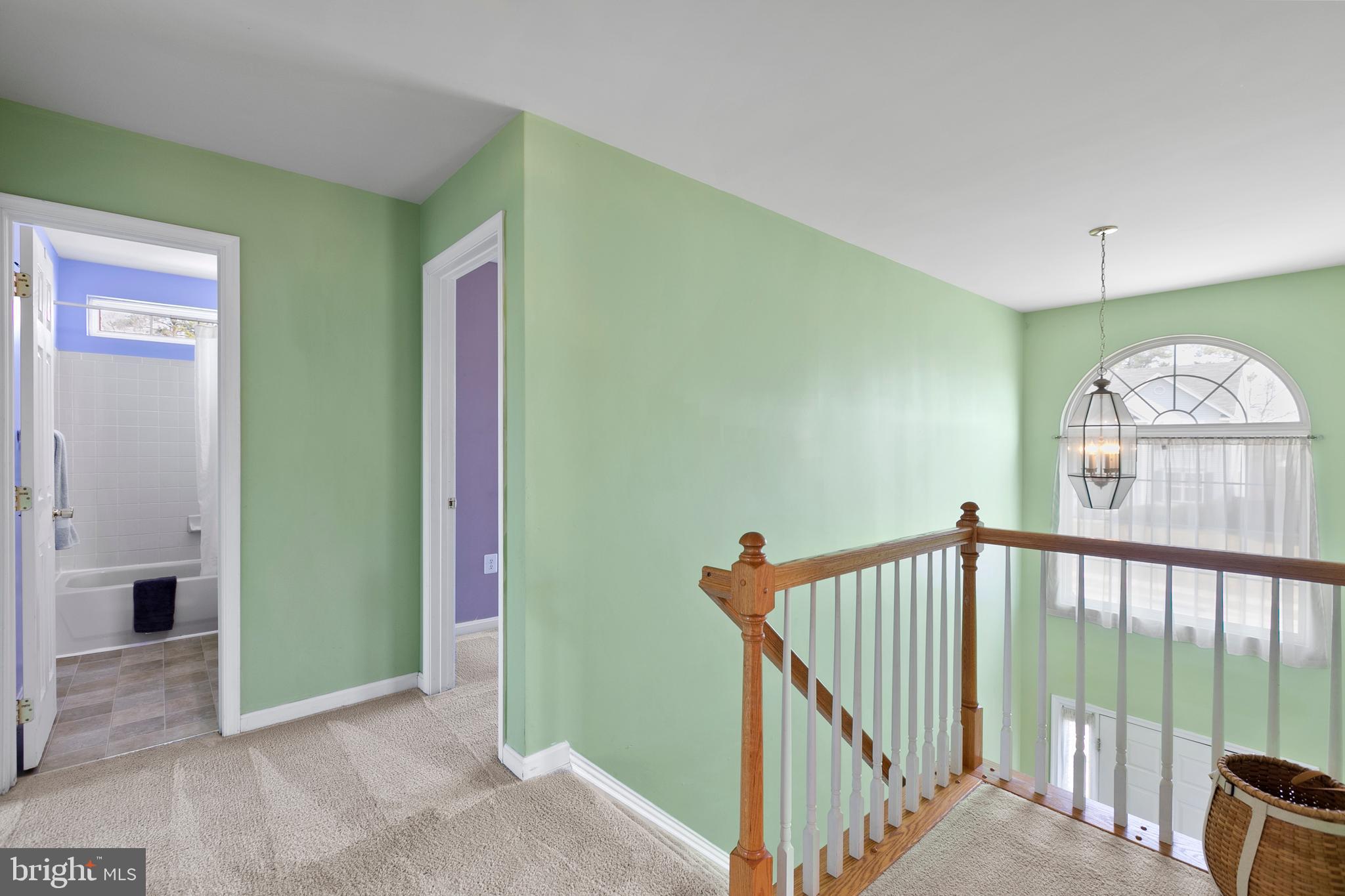 WESTBURY - Residential