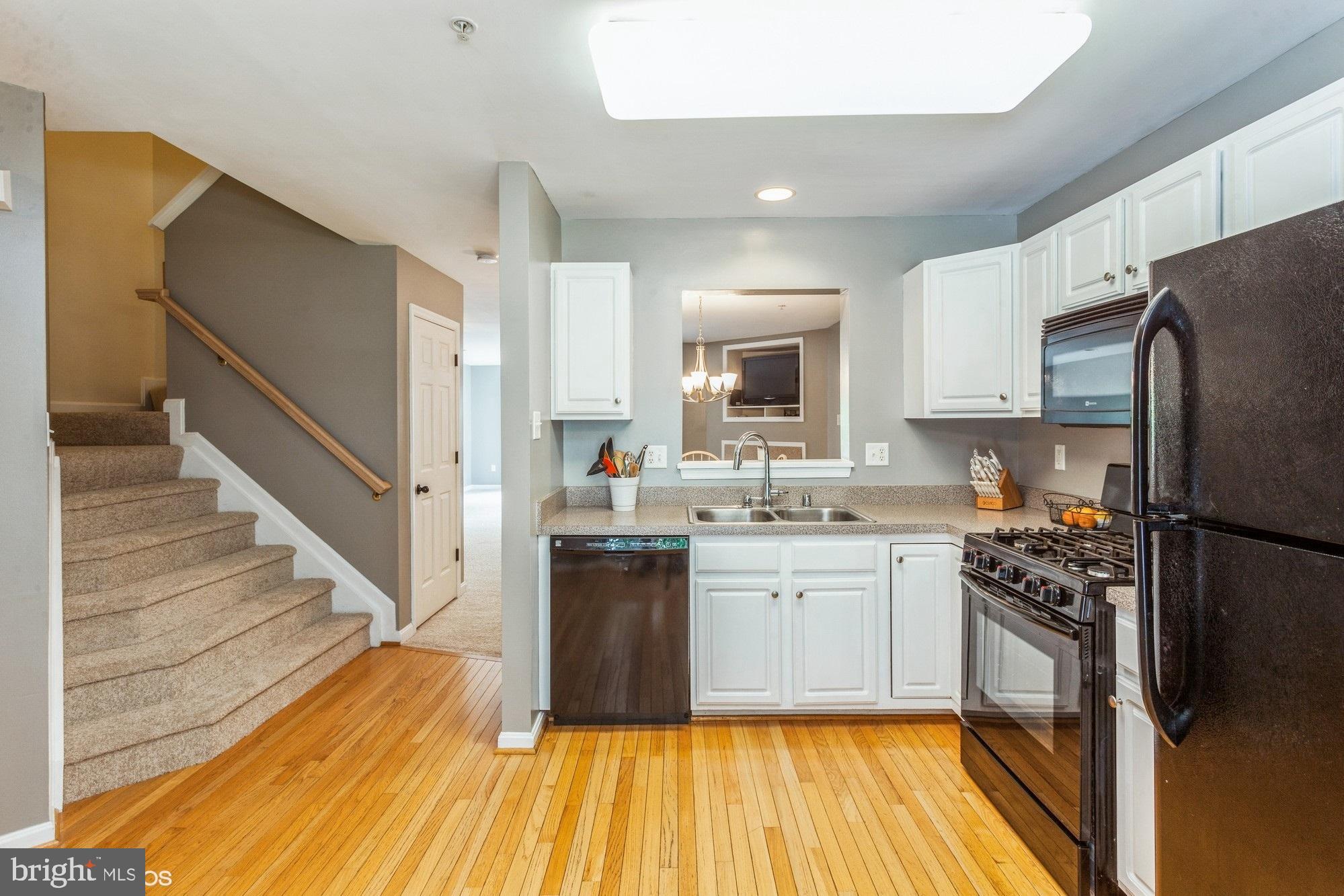 MONMOUTH MEADOWS - Residential