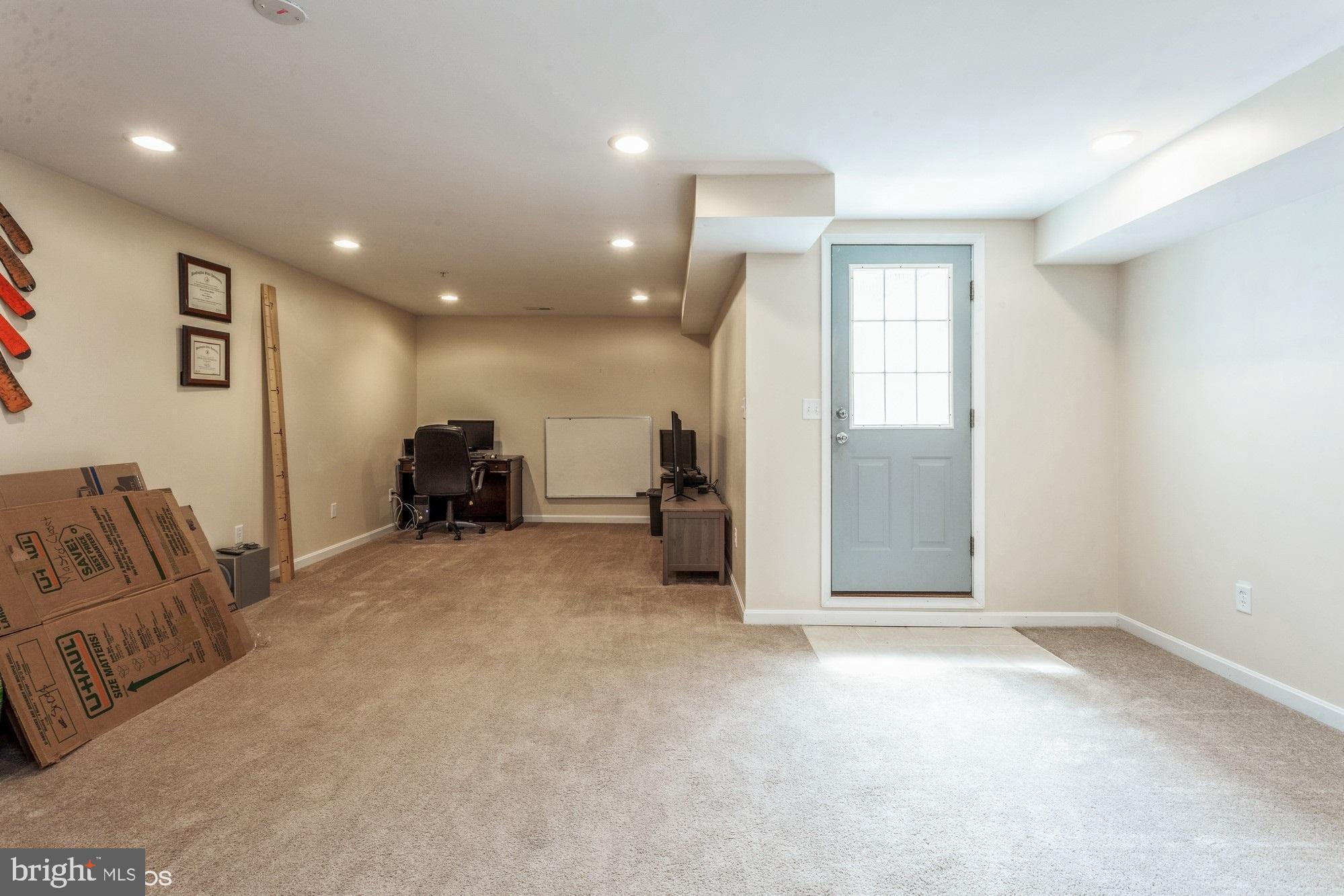 MONMOUTH MEADOWS - Residential