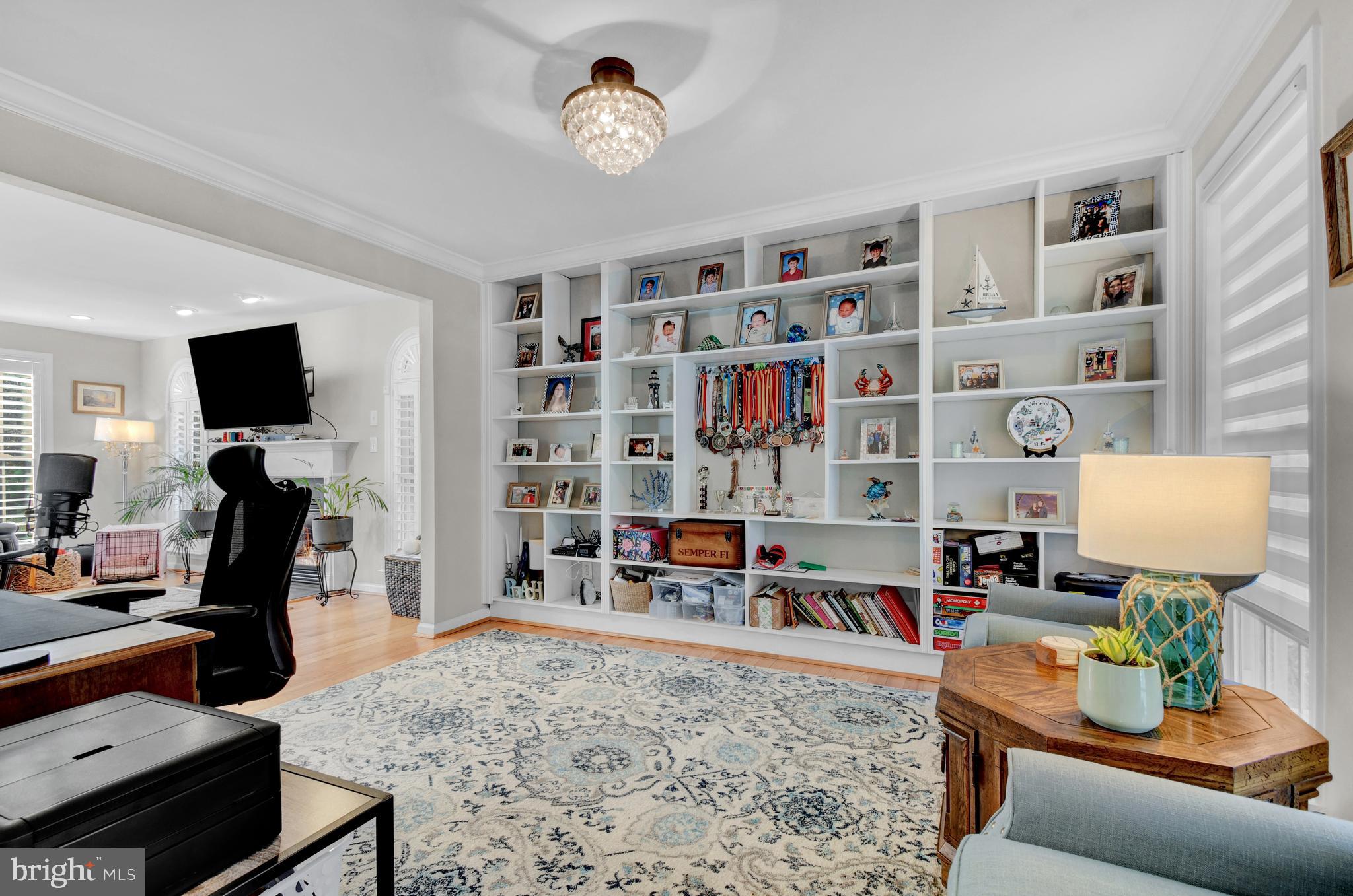 HOLLAND POINT - Residential