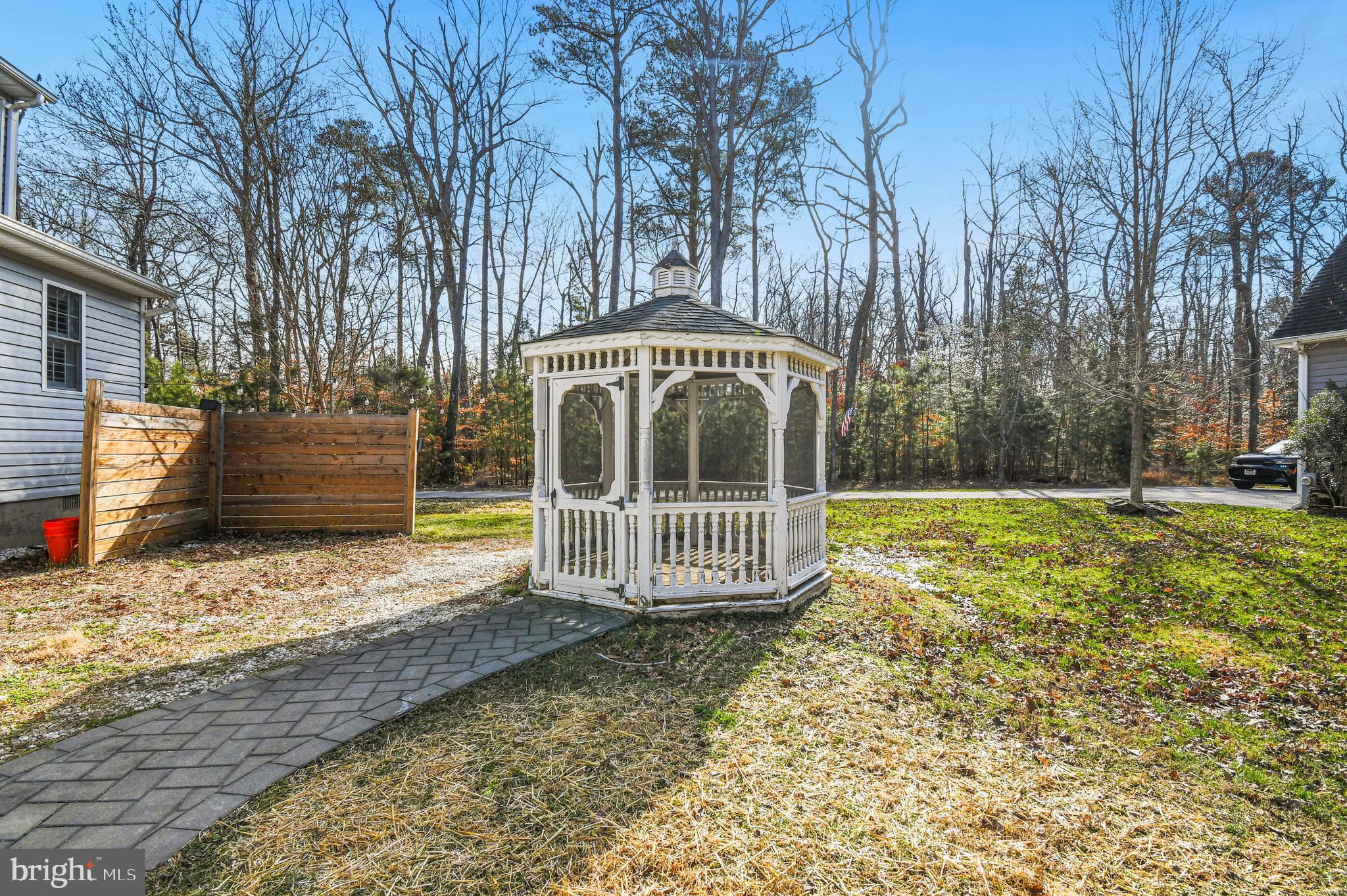 HOLLAND POINT - Residential