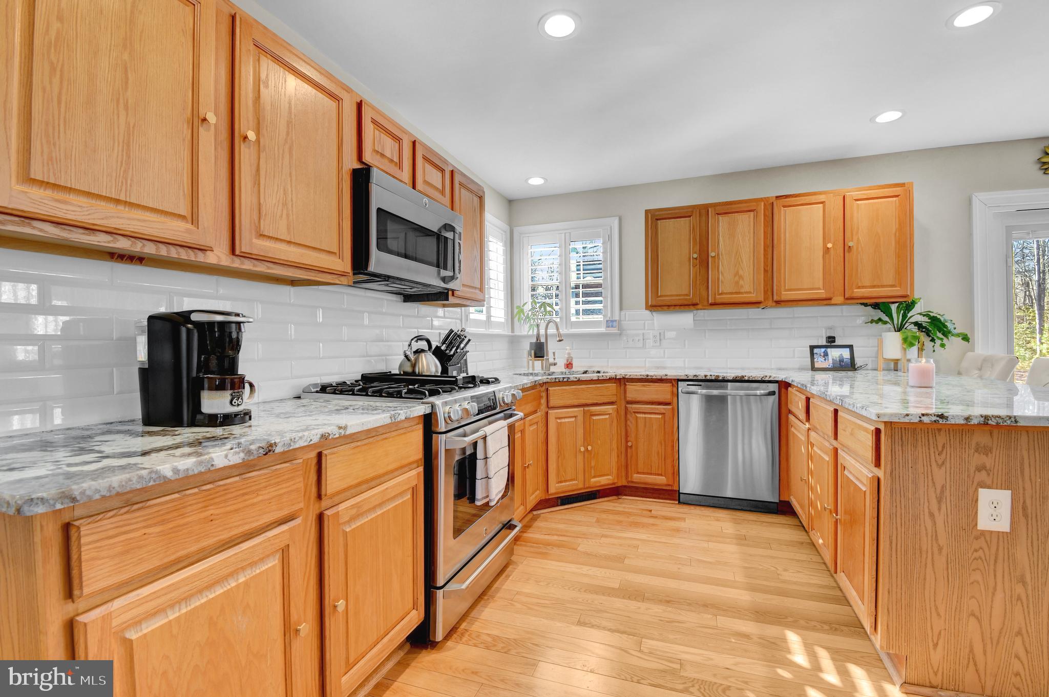 HOLLAND POINT - Residential