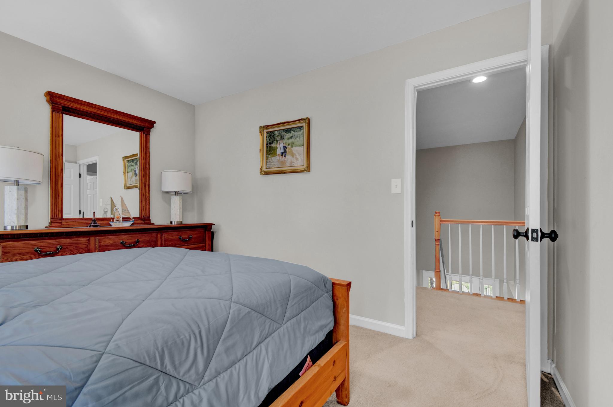 HOLLAND POINT - Residential