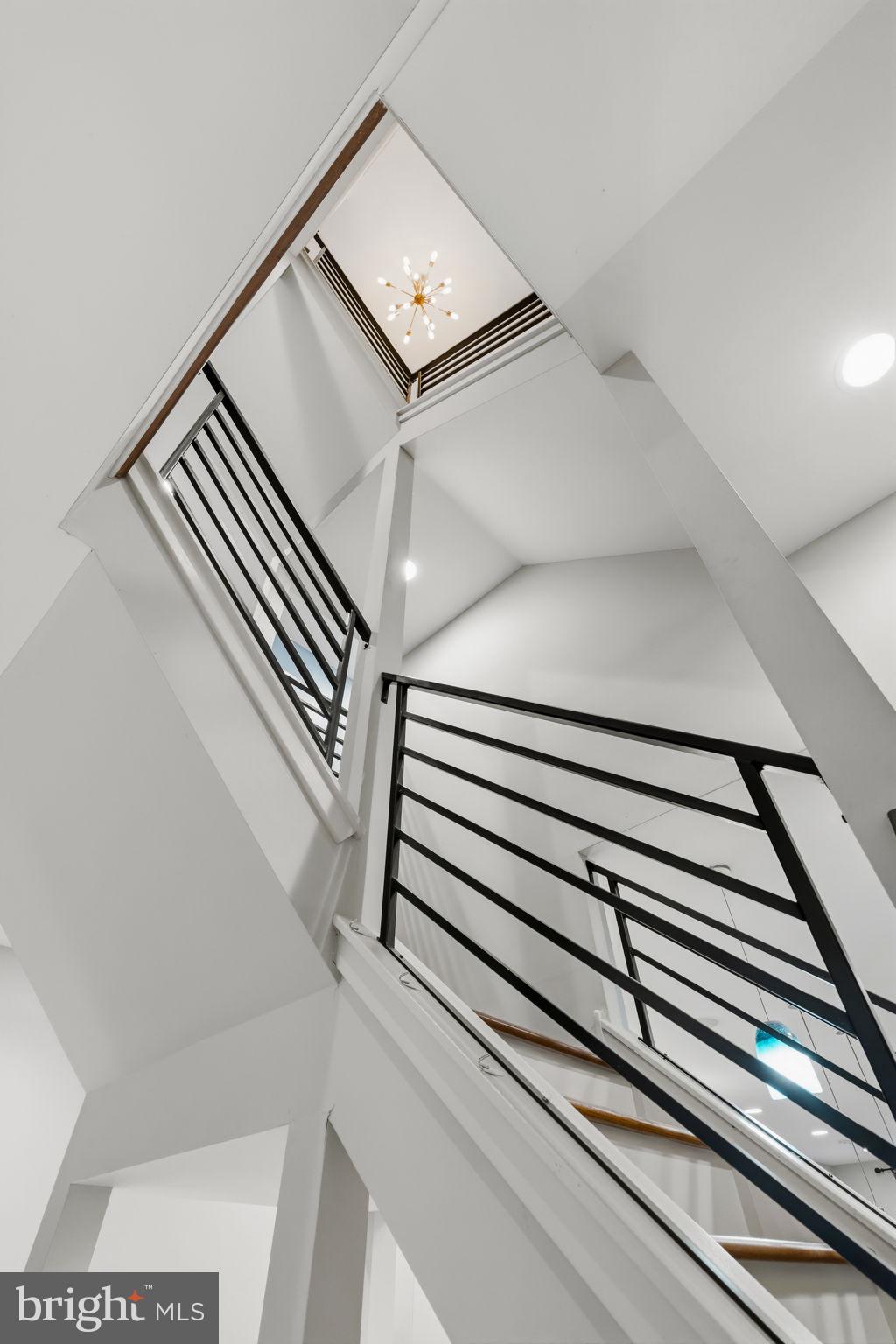 GRADUATE HOSPITAL - Residential