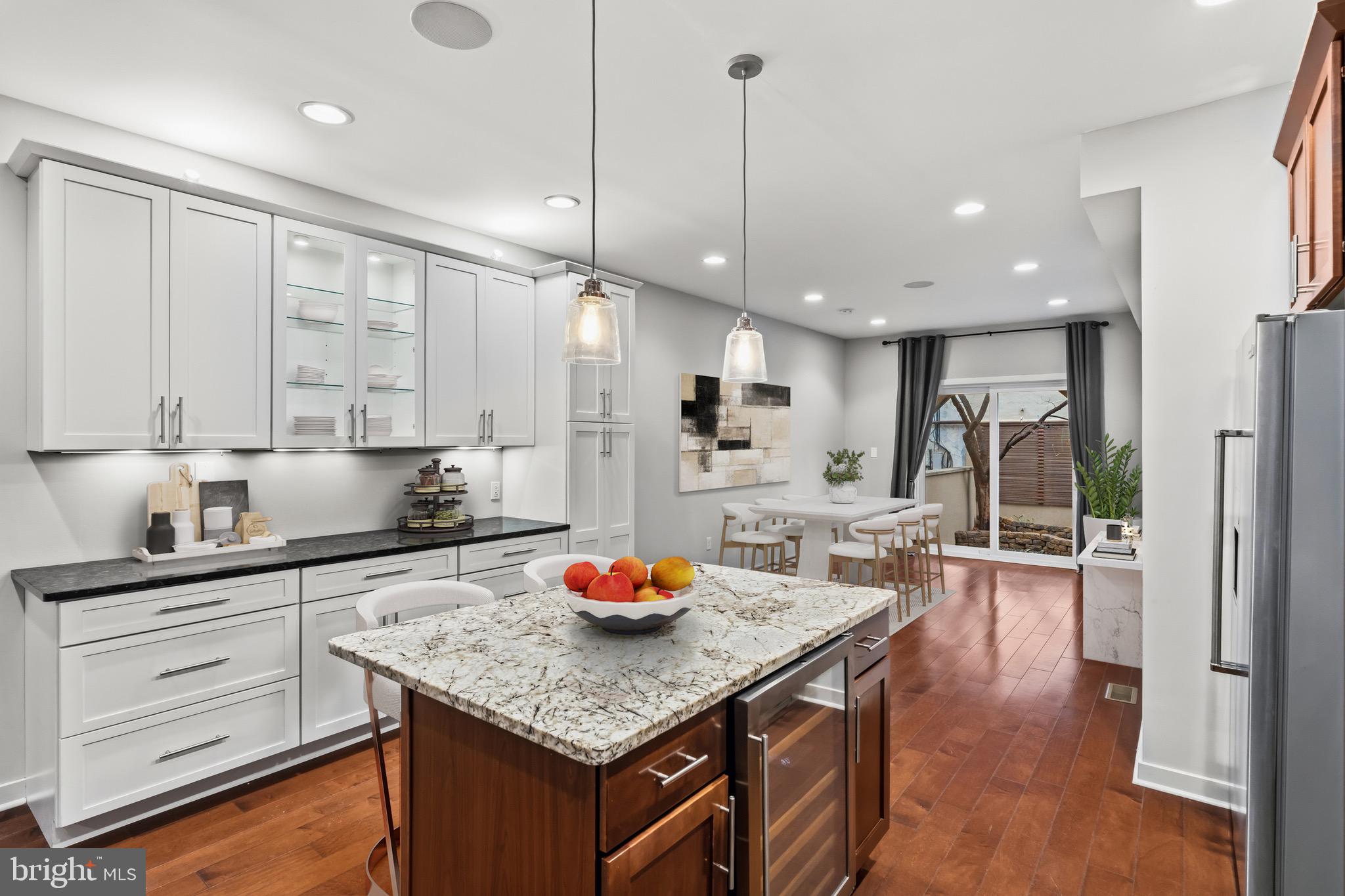 GRADUATE HOSPITAL - Residential