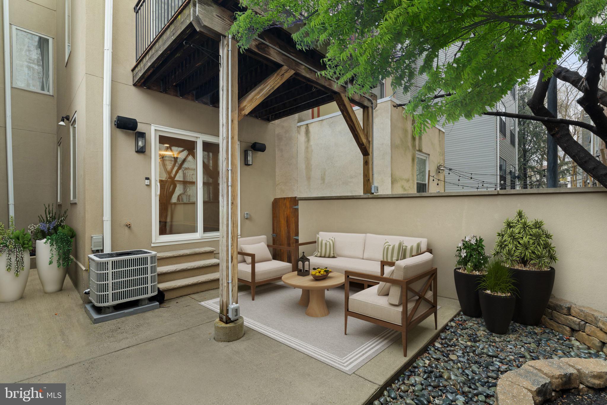 GRADUATE HOSPITAL - Residential