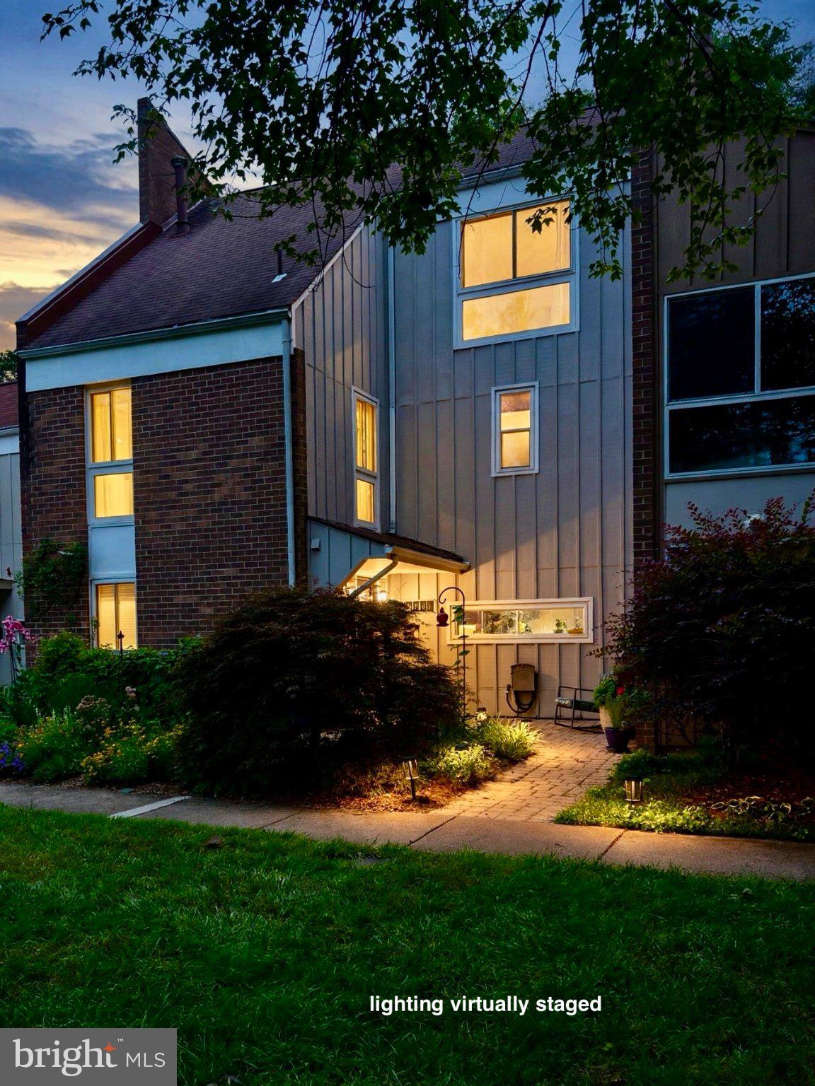 11480 LINKS DRIVE