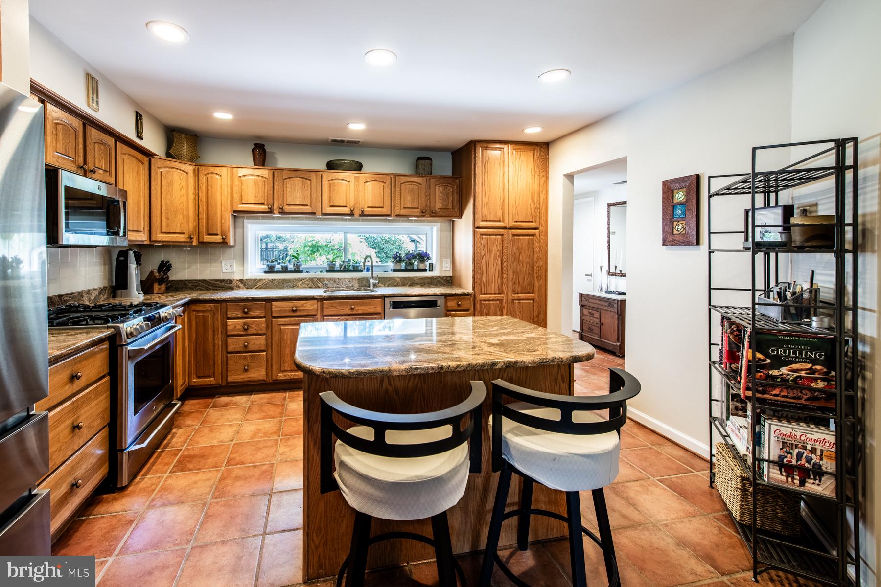 11480 LINKS DRIVE