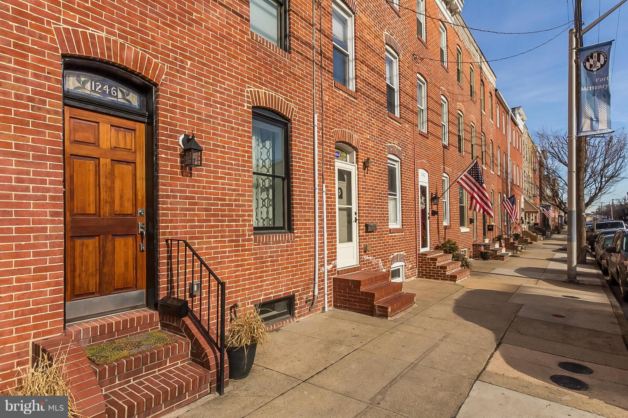 LOCUST POINT - Residential