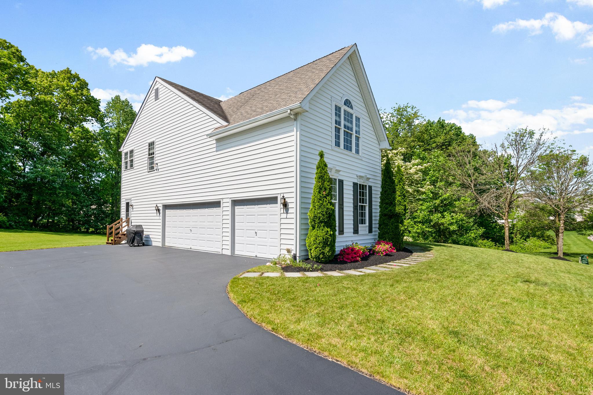 HOPEWELL - Residential