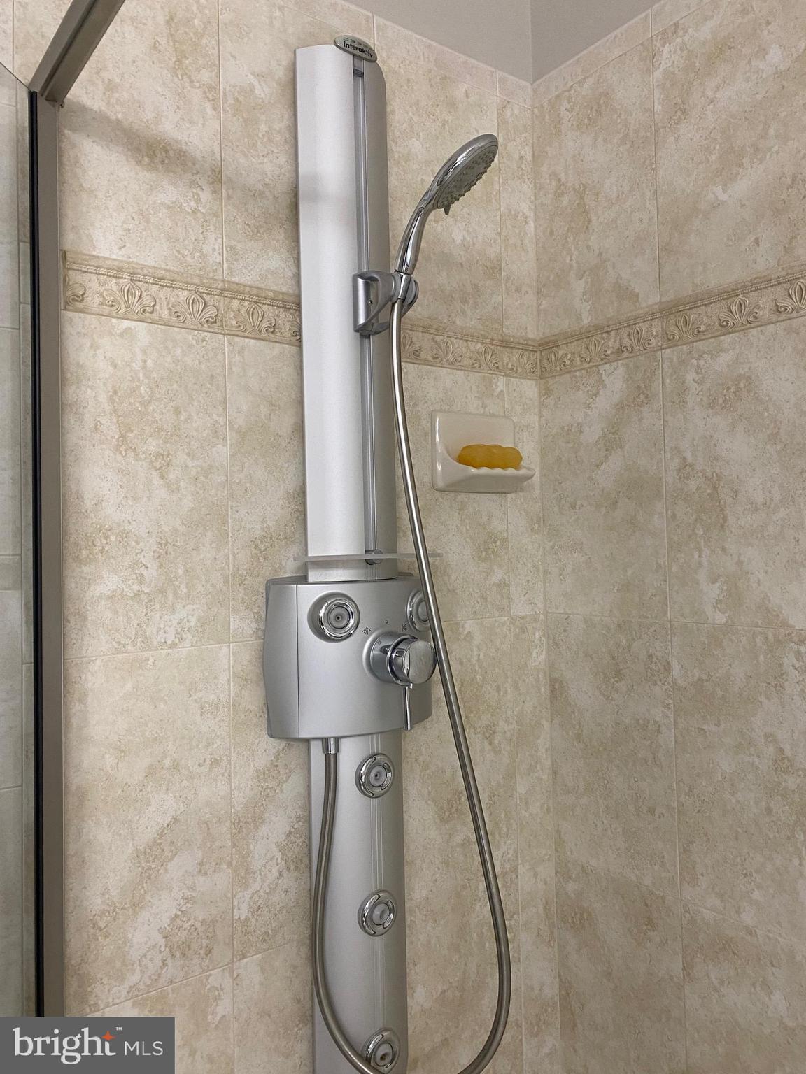 ANNAPOLIS TOWNE CENTRE - Residential