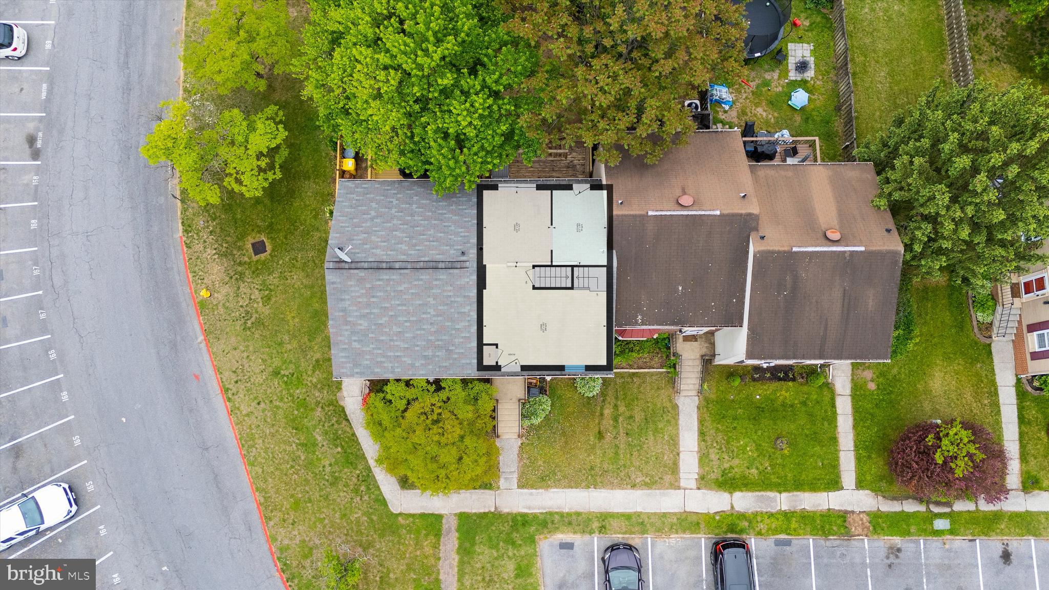 ELIZABETHS LANDING - Residential