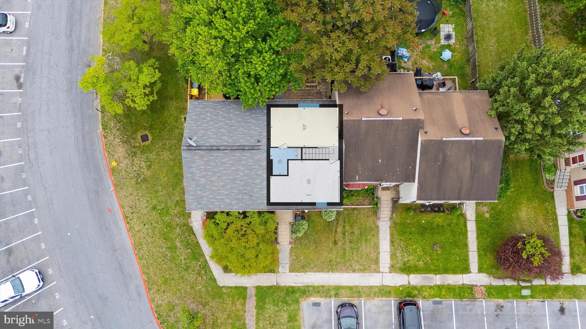 ELIZABETHS LANDING - Residential