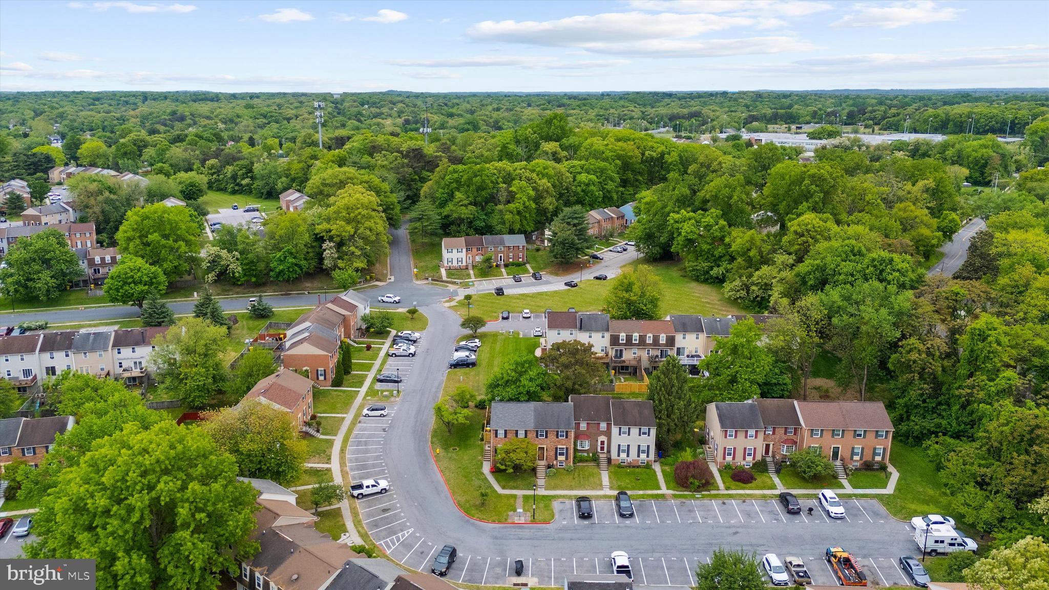 ELIZABETHS LANDING - Residential